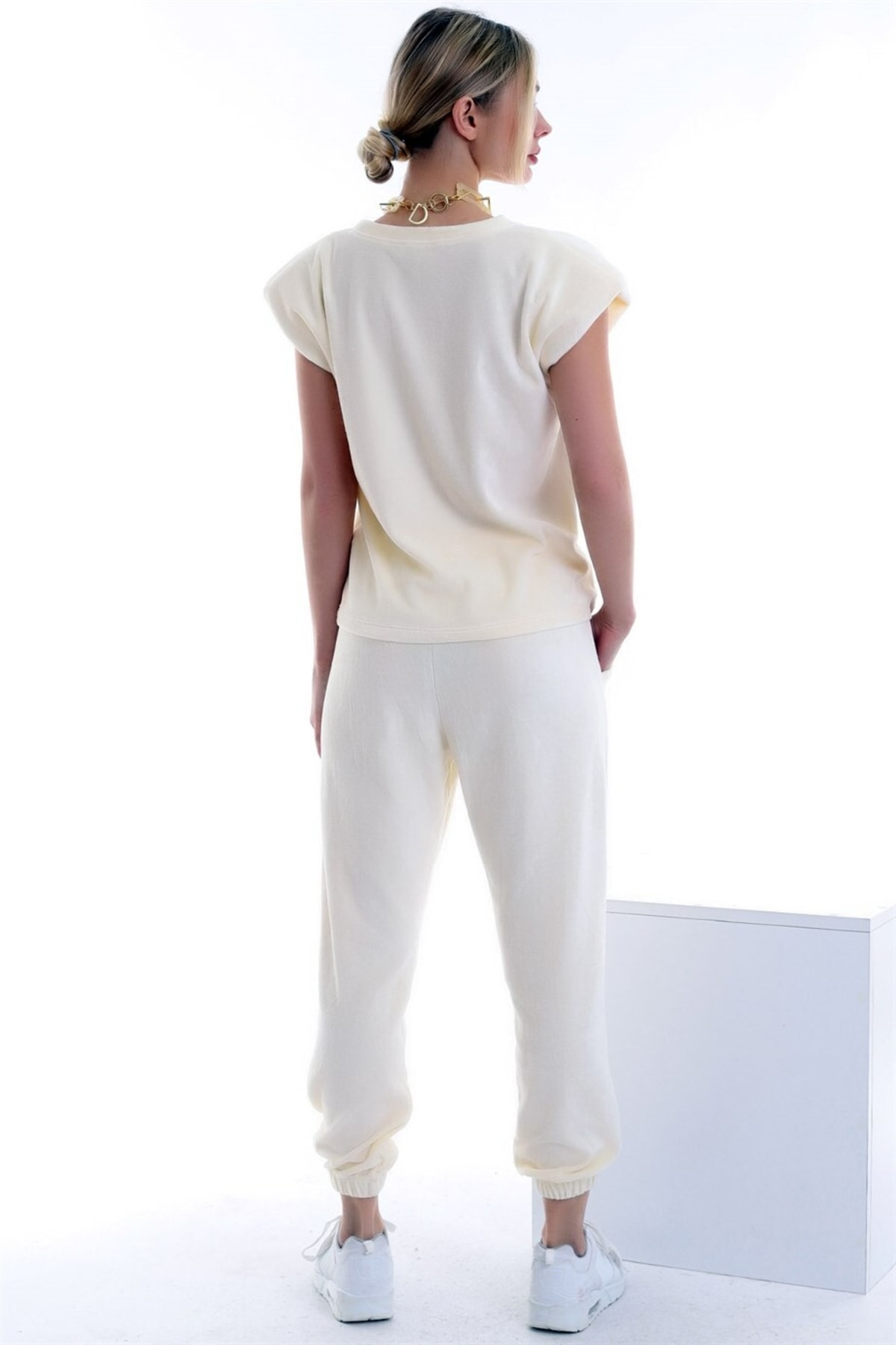 Dreamlike Cepli Beli Ve Paçası Lastikli Rahat Kadife Pantolon