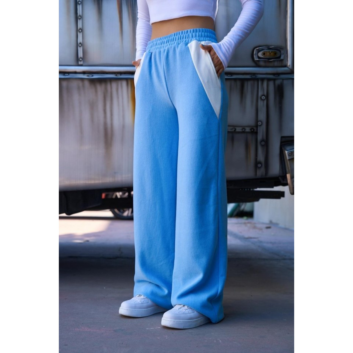 Cepli İki Renkli Eşofman - Mavi