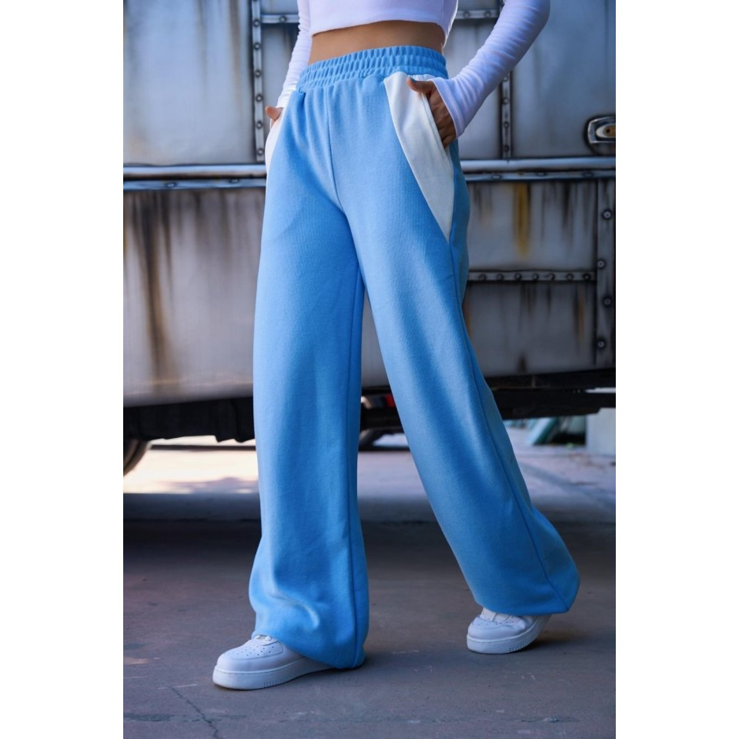 Cepli İki Renkli Eşofman - Mavi