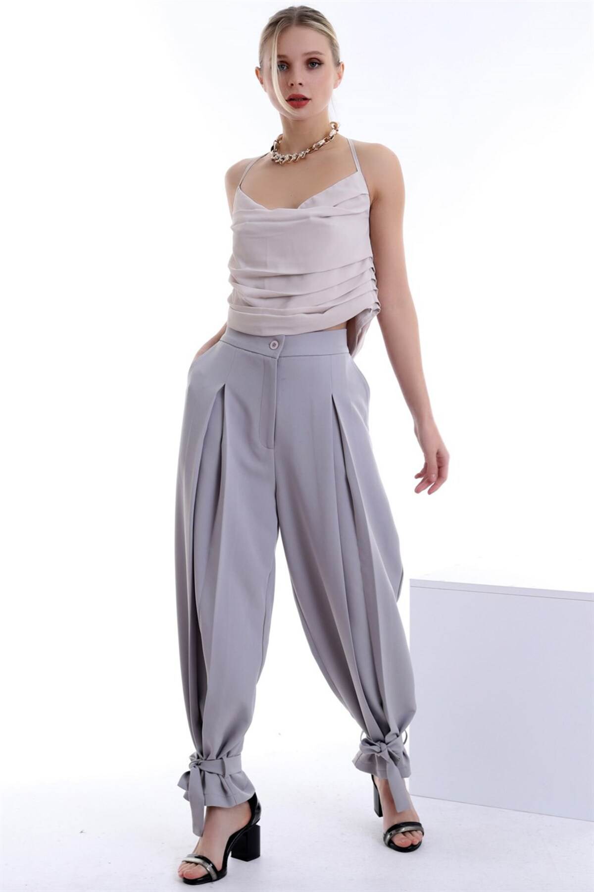 Dreamlike Cepli Pileli Paçası Bağlamalı Tarz Plazzo Pantolon