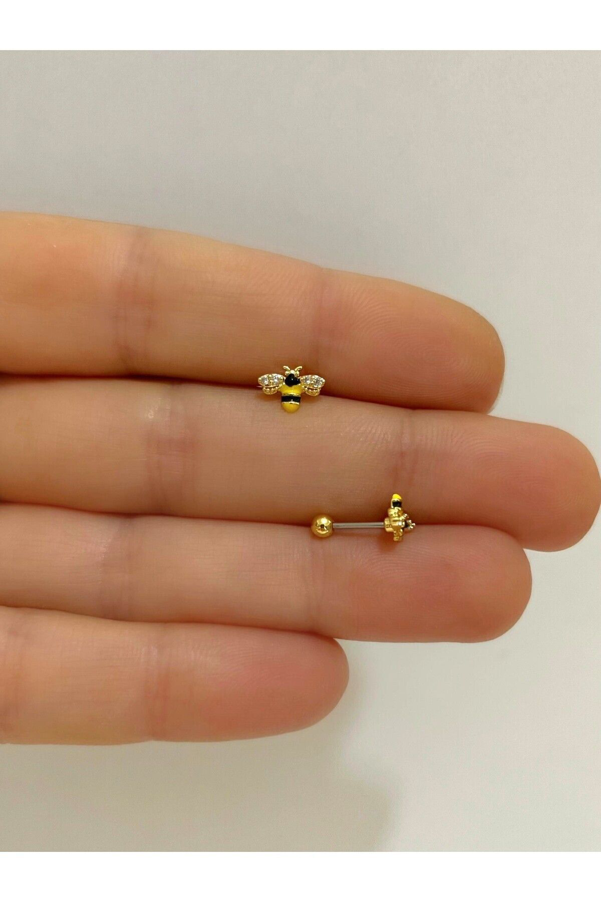 cerrahi çelik arı tragus helix kıkırdak kulak memesi uyumlu piercing küpe  (1 adet ) Fiyatı, Yorumları ve Özellikleri