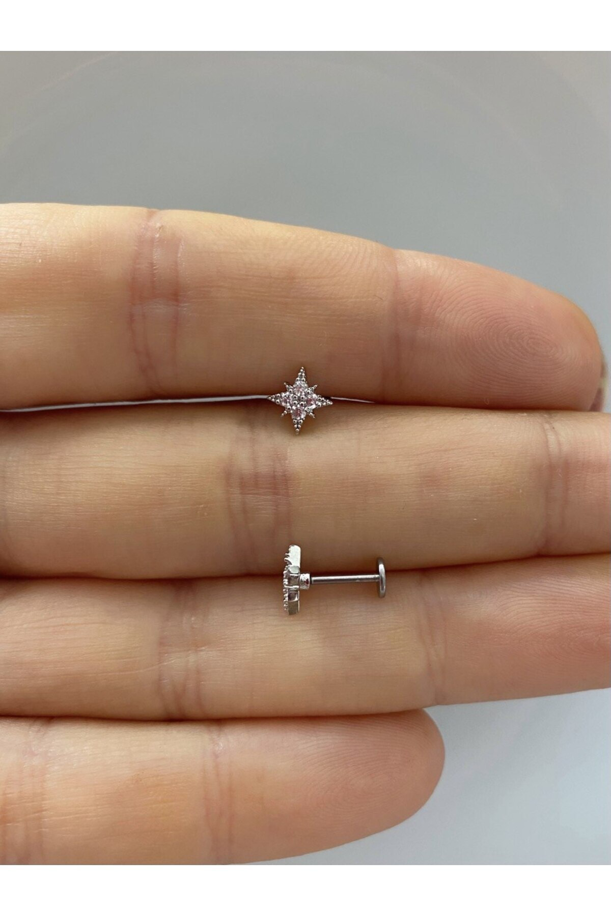 Arescollection Cerrahi Çelik Arkasi Düz Önden Takmali Labret Tragus Helix Conch