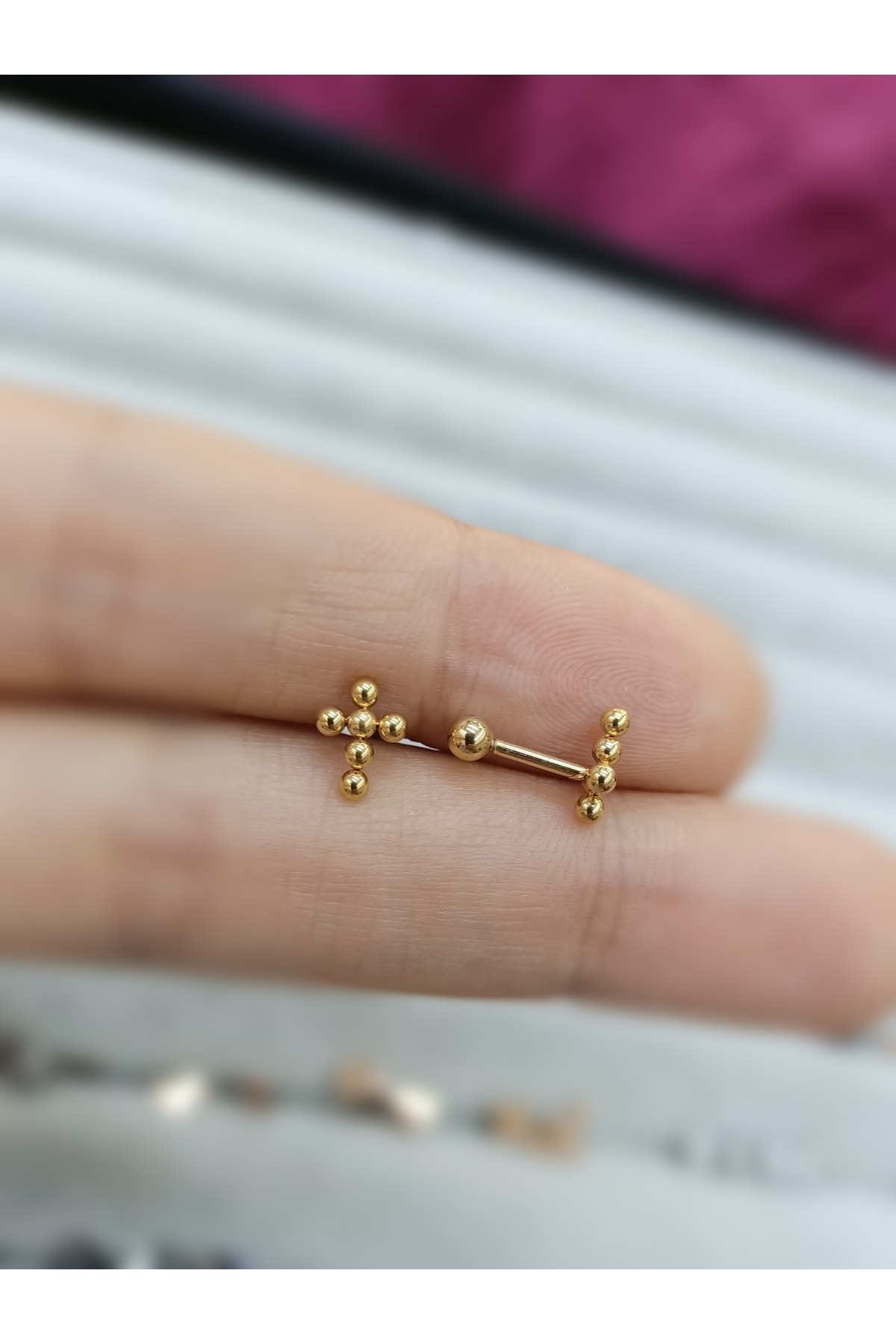 Arescollection Cerrahi Çelik Gold Haç Piercing