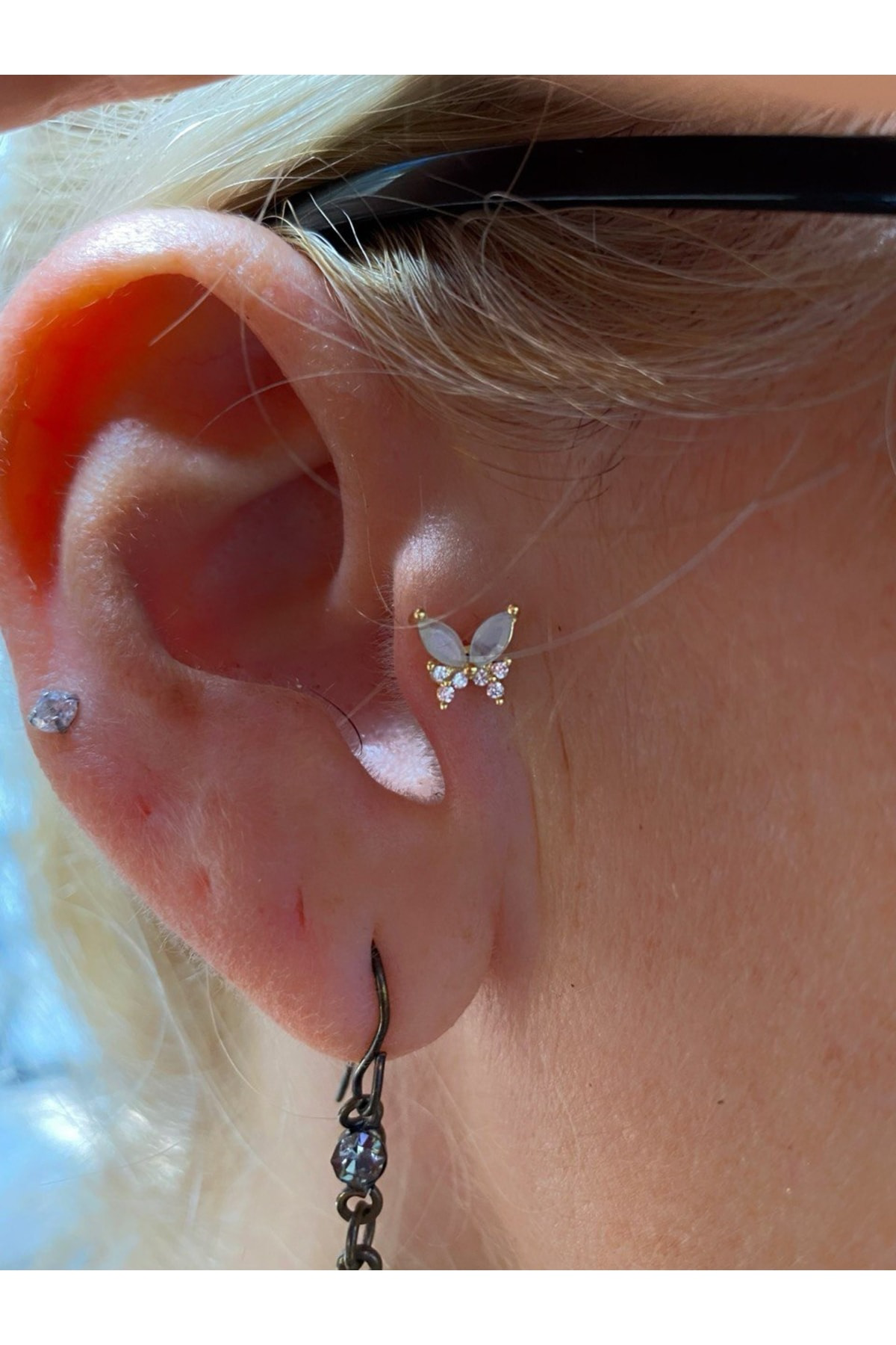 Cerrahi Çelik Gold Kelebek Tragus Helix Piercing
