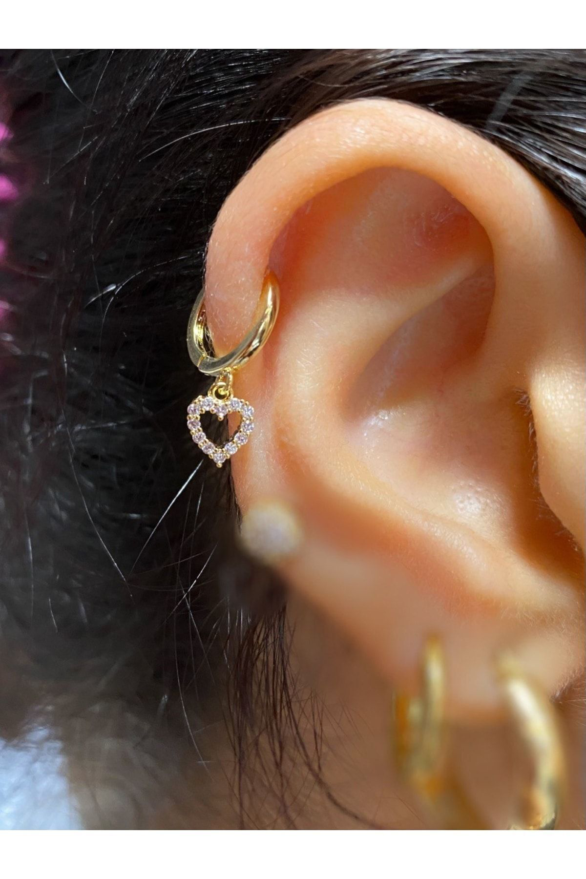 Cerrahi Çelik Gold Renk Kalpli Sallanan Halka Tragus Helix Kıkırd