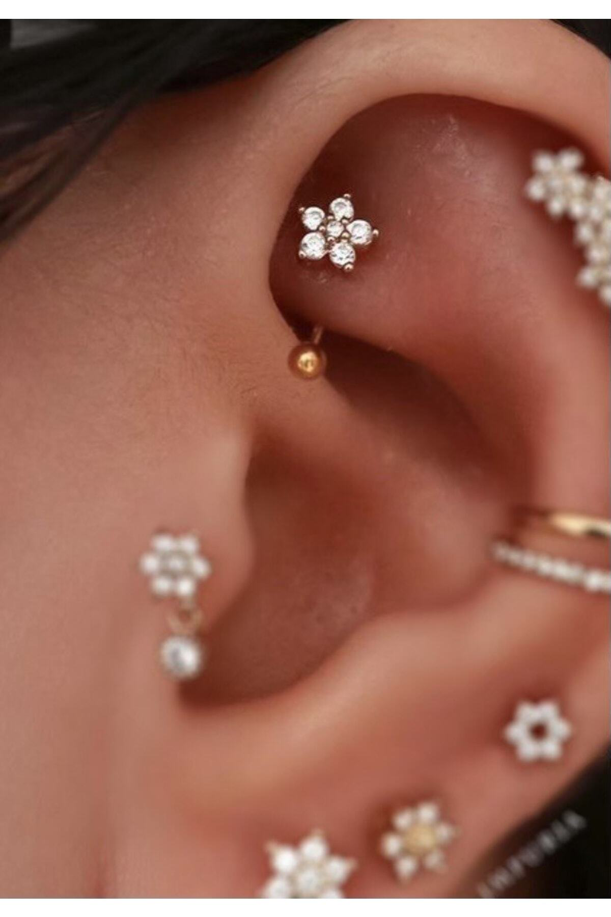 Cerrahi Çelik Gold Rook Piercing