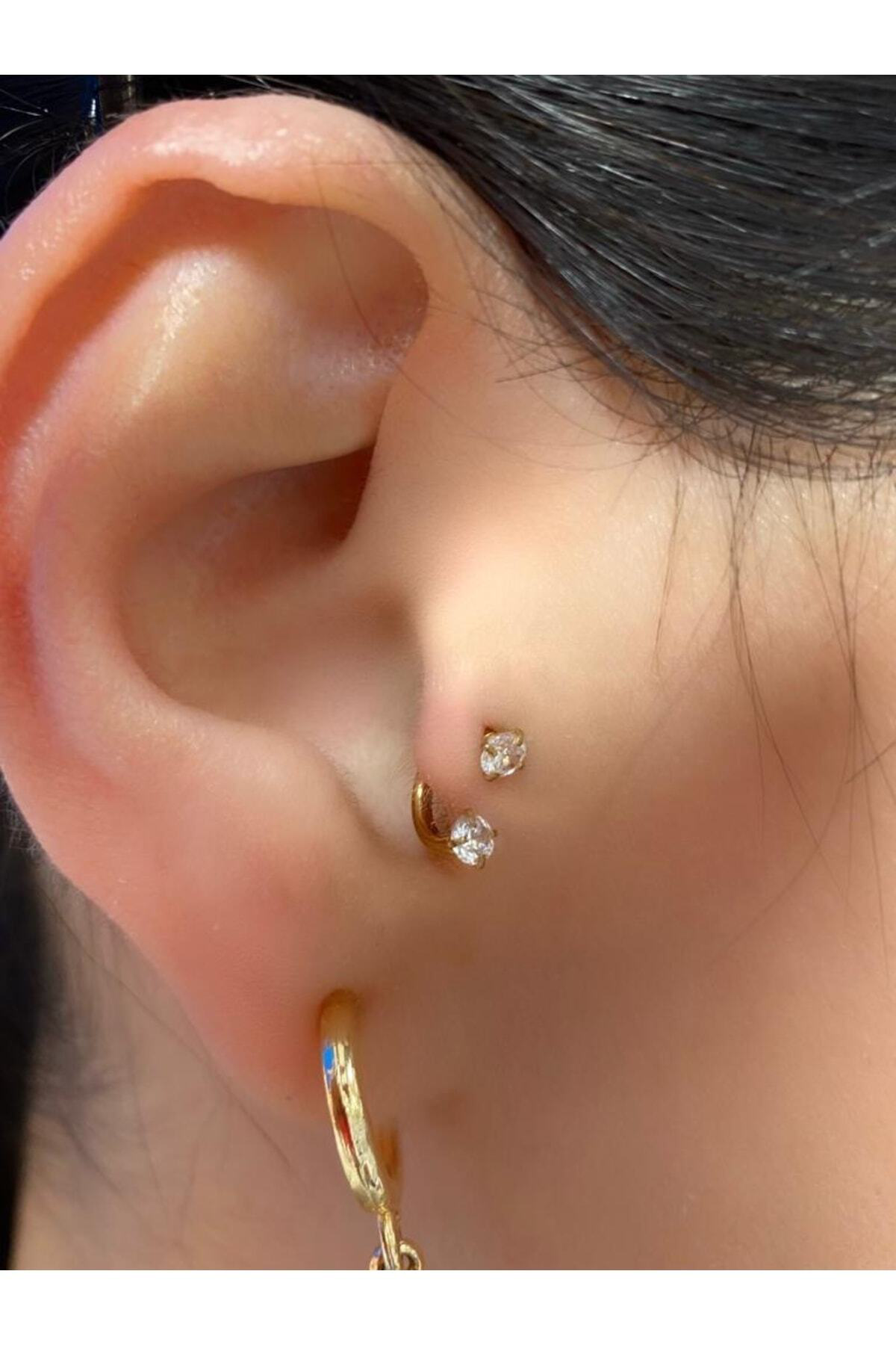 Cerrahi Çelik Gold Renk Zirkon Taşlı Tragus Helix Rook Piercing