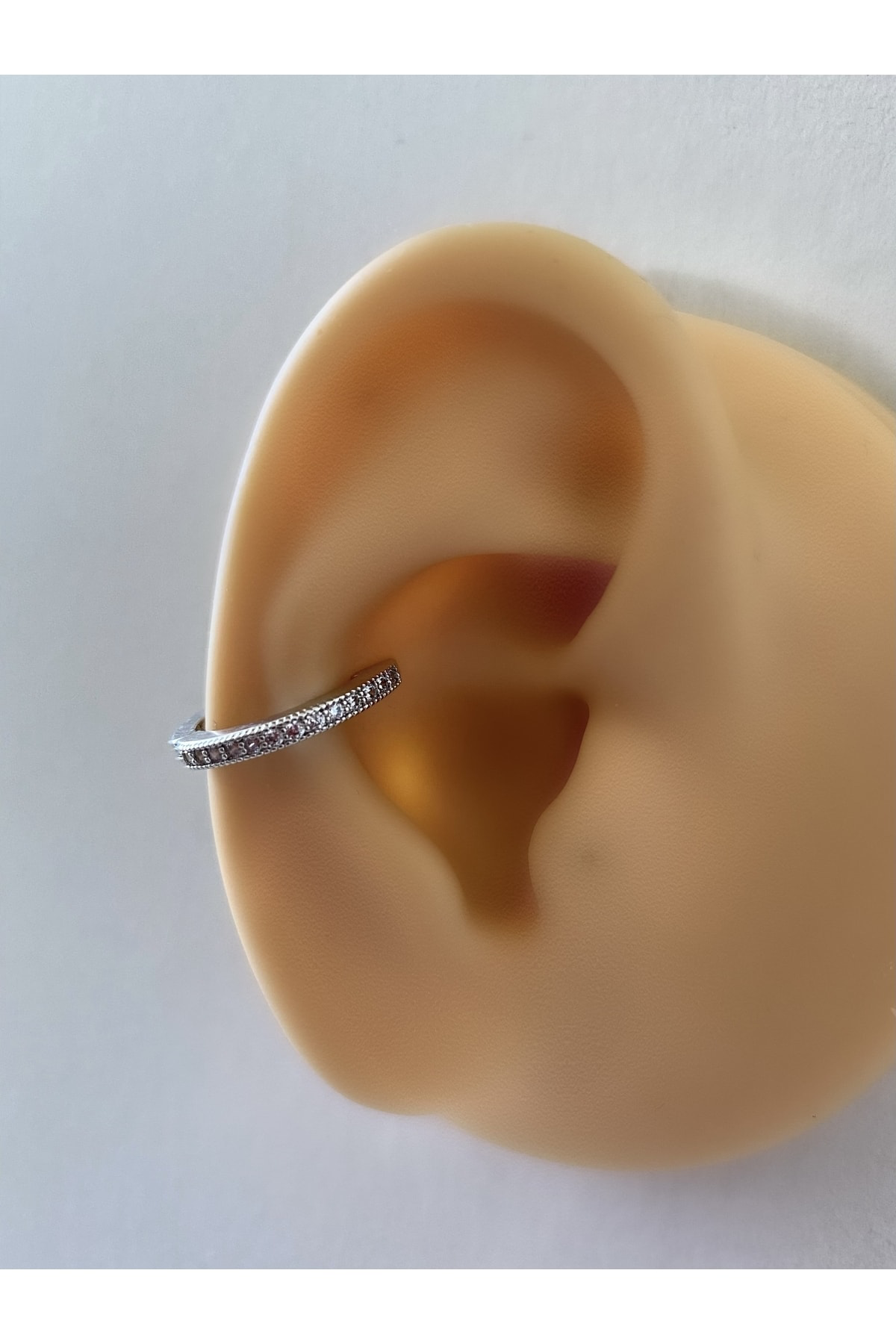 Cerrahi Çelik Gümüş Renk Conch Piercingi