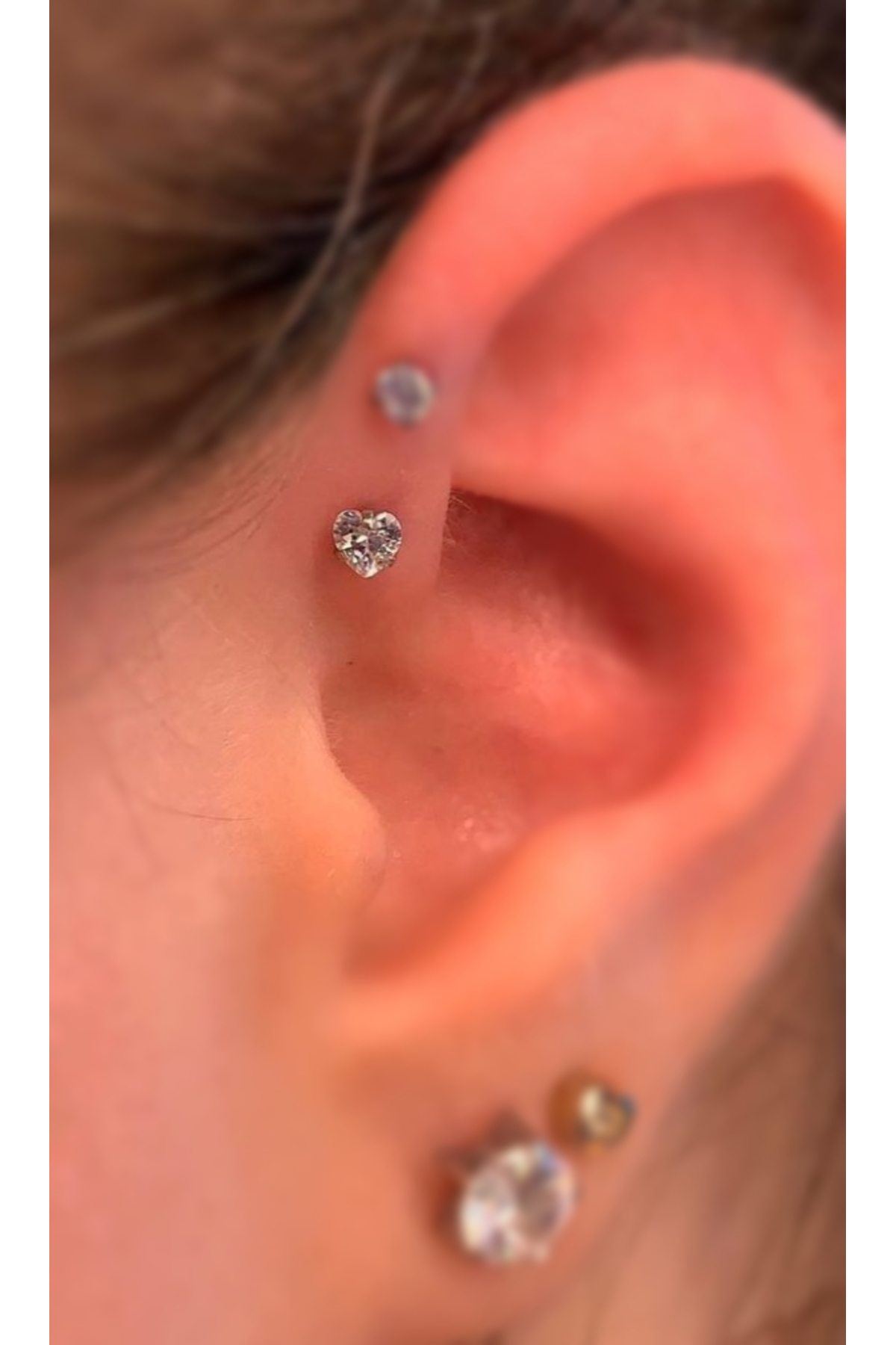 Cerrahi Çelik Gümüş Renk Tek Taş Kalp Tragus Helix Conch Lobe Pie
