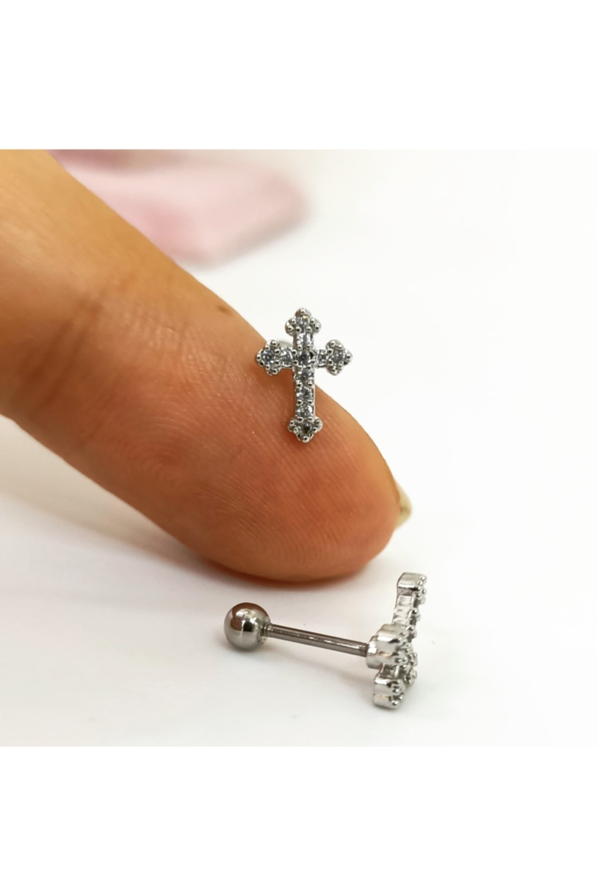 Cerrahi Çelik Haç Tragus Kıkırdak Piercing