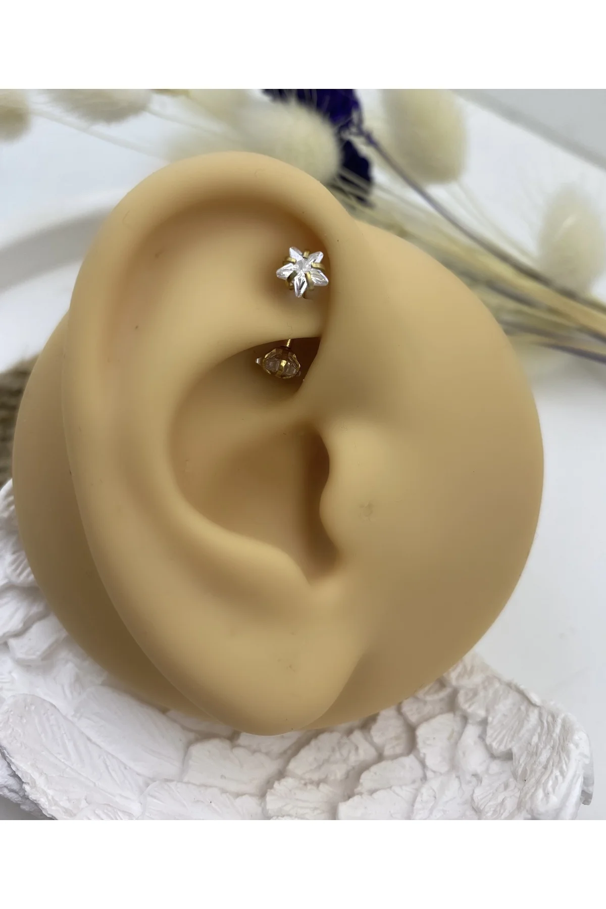 Cerrahi Çelik İki Ucu Büyük Zirkon Yıldız Taşlı Rook Snug Kaş Uyumlu Piercing