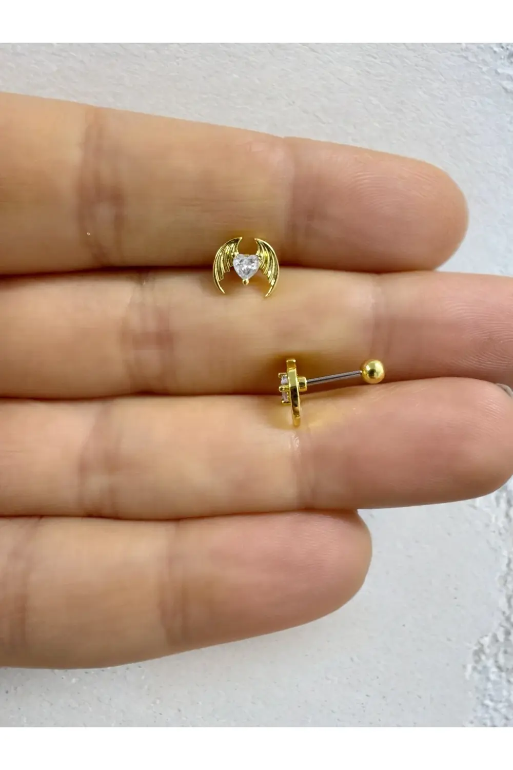 Cerrahi çelik kalpli kanatlı tragus helix lobe uyumlu 1 adet pier