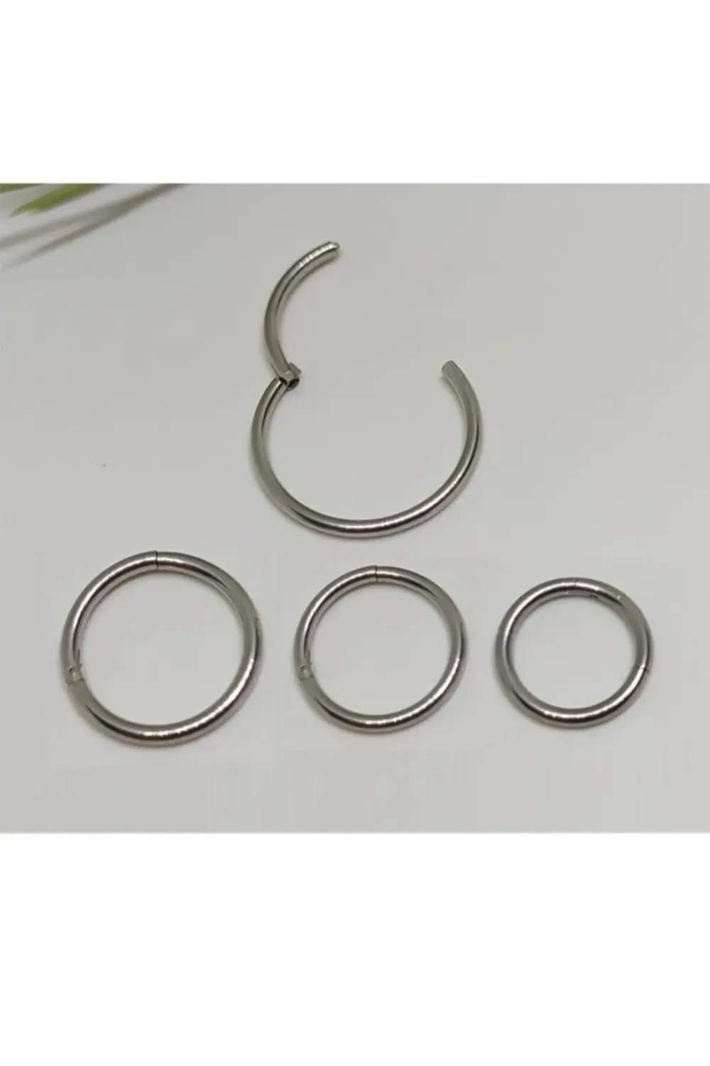 Cerrahi Çelik Menteşeli Gümüş Renk 3 Boy Tam Halka Piercing