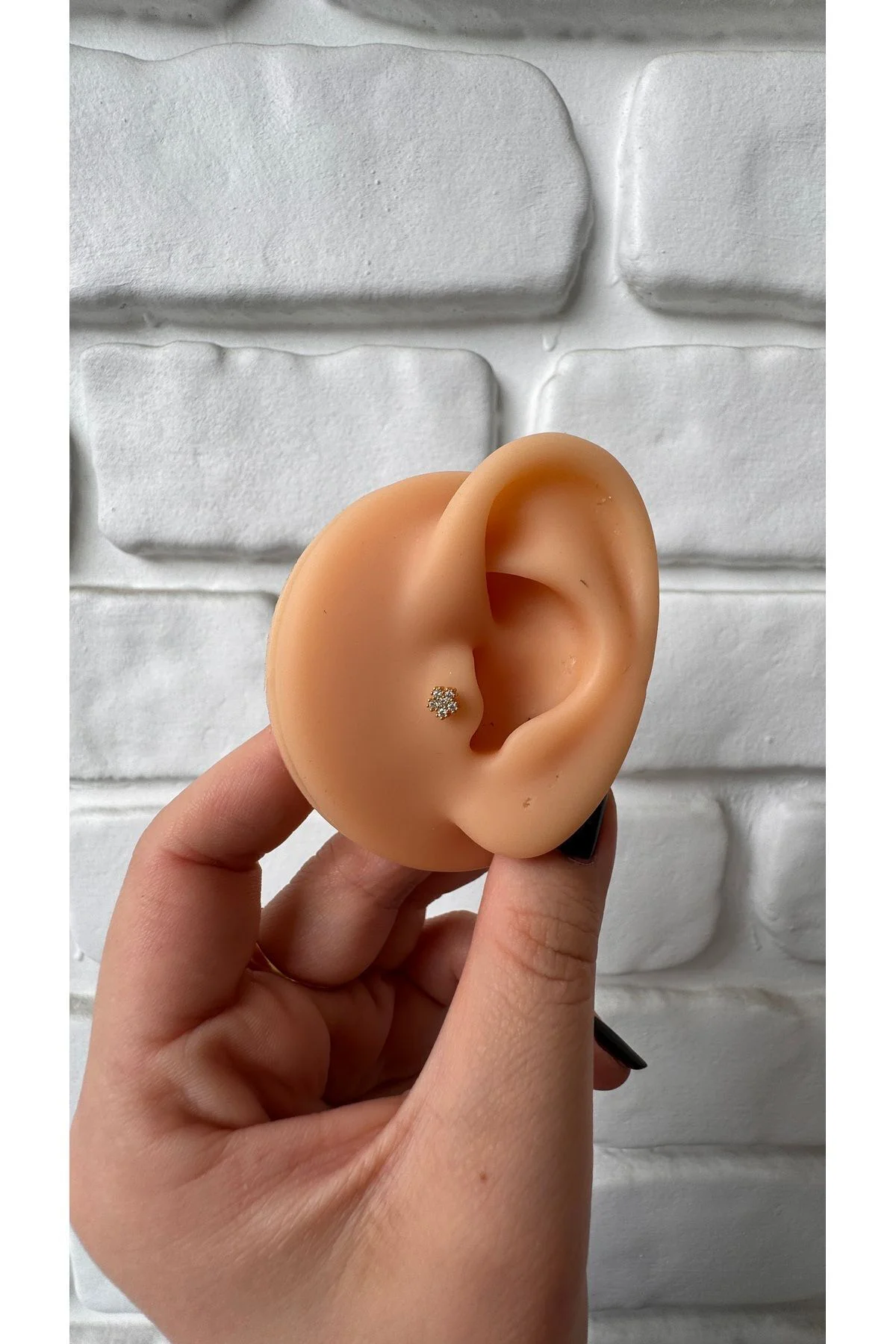 cerrahi çelik mini çiçek piercing-tragus - helix- lobe- counch