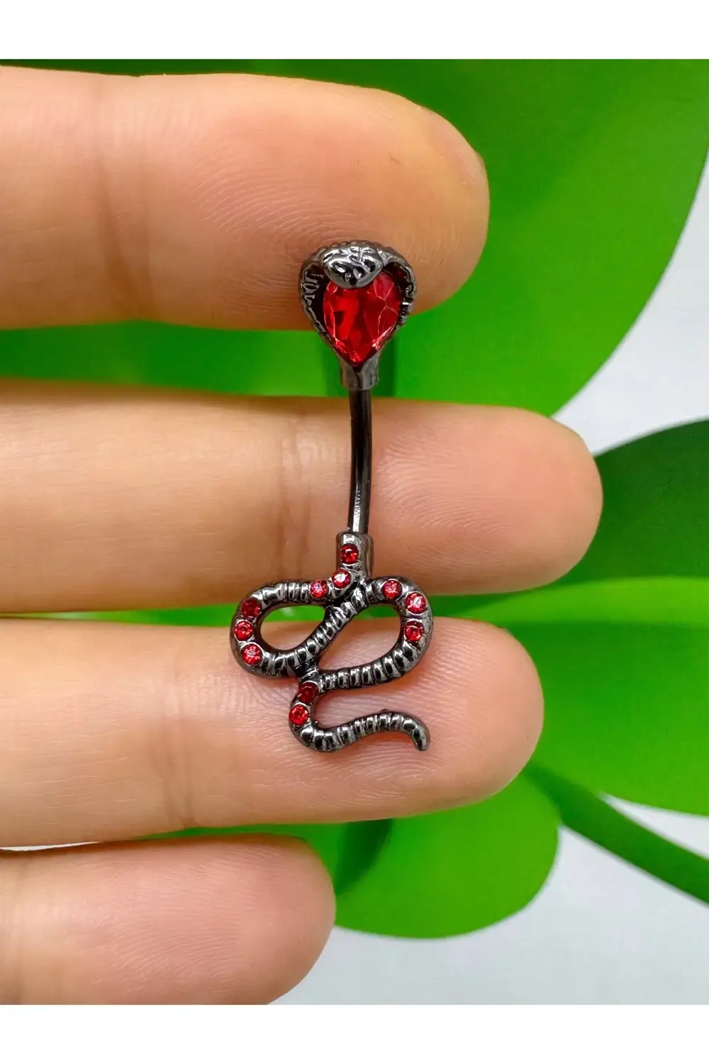 Cerrahi çelik siyah renk kobra yılan göbek piercingi