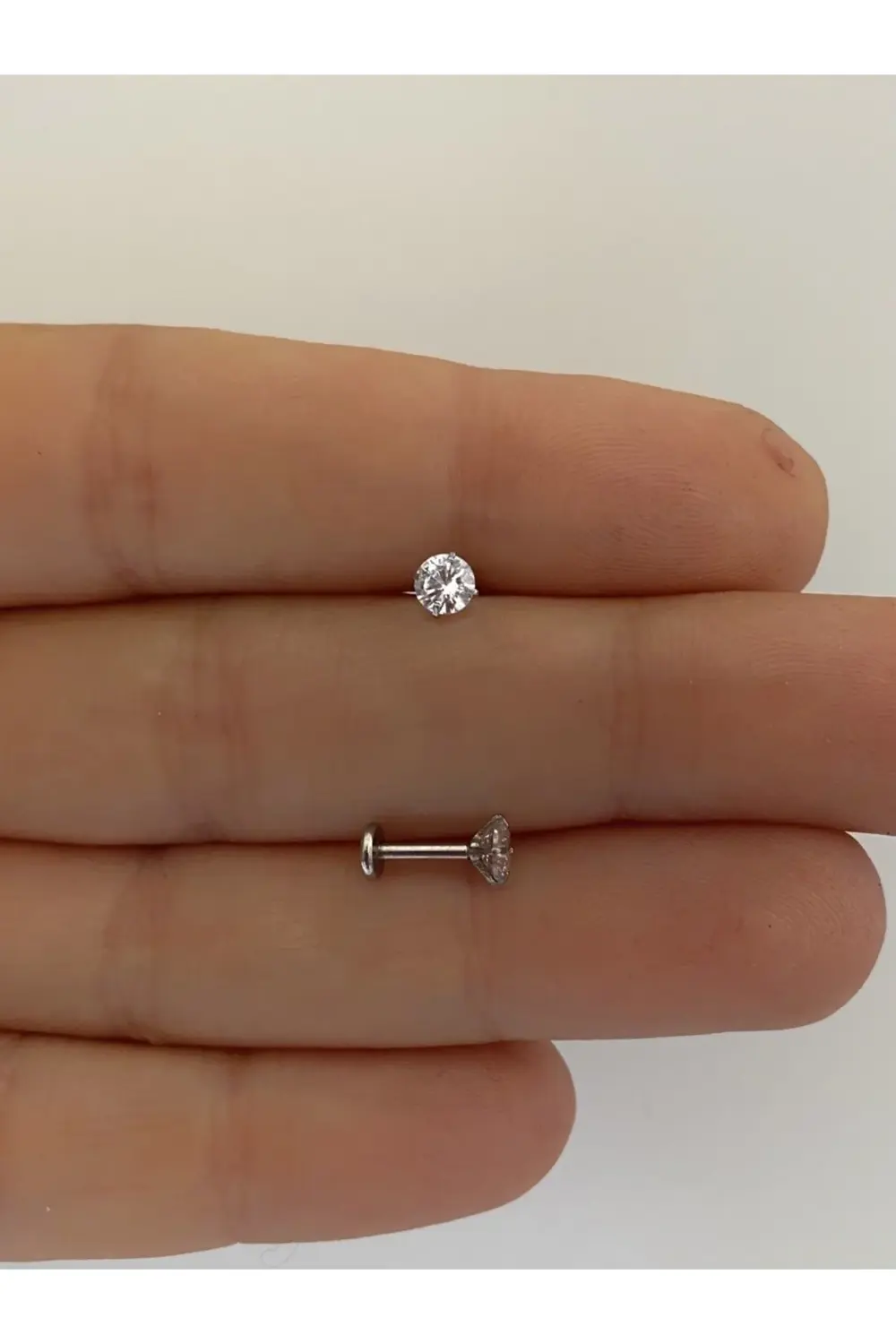 Cerrahi Çelik Tragus Helix Conch Lobe Kıkırdak Uyumlu Piercing Kü