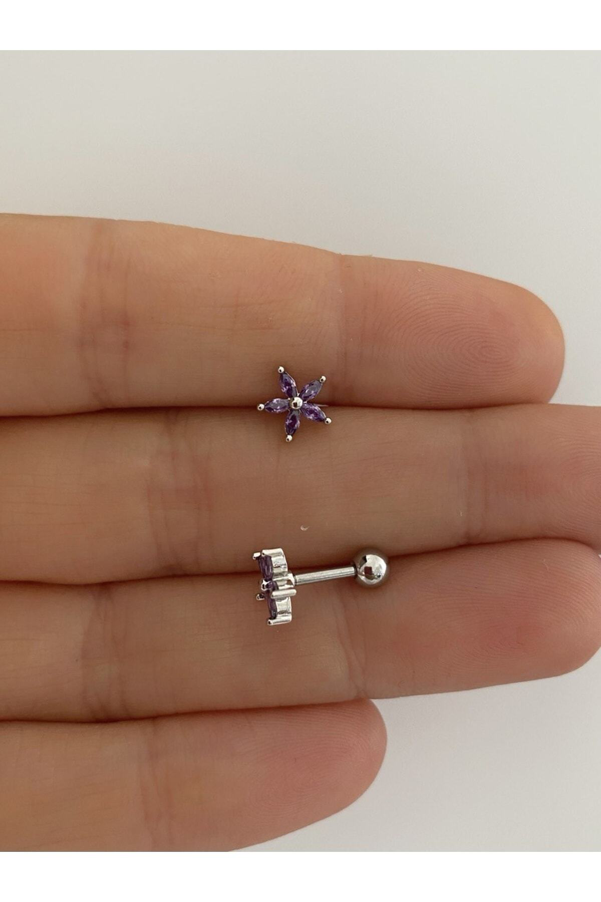 Cerrahi Çelik Tragus Helix Lobe Uyumlu Piercing Cerrahi Çelik Tragus Helix Lobe Uyumlu Piercing