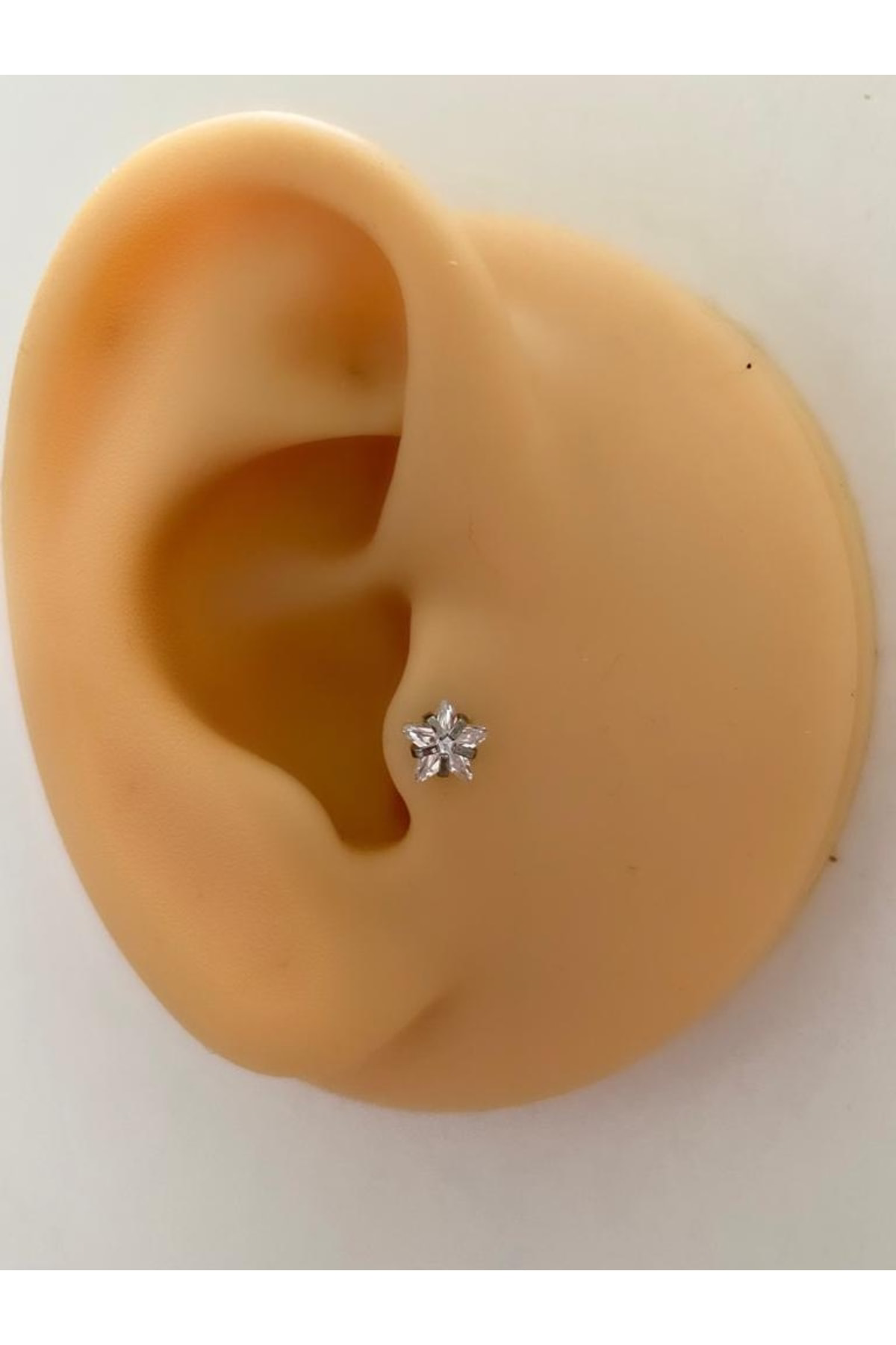 Cerrahi Çelik Yıldız Tek Taş Tragus Helix Piercing Fiyatı, Yorumları ve Özellikleri