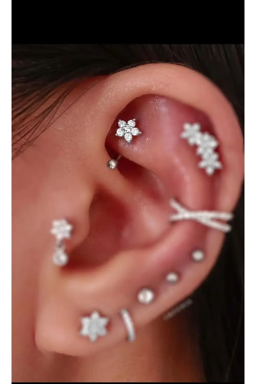 Cerrahi Çelik Zirkon Taşlı Rook Piercingi