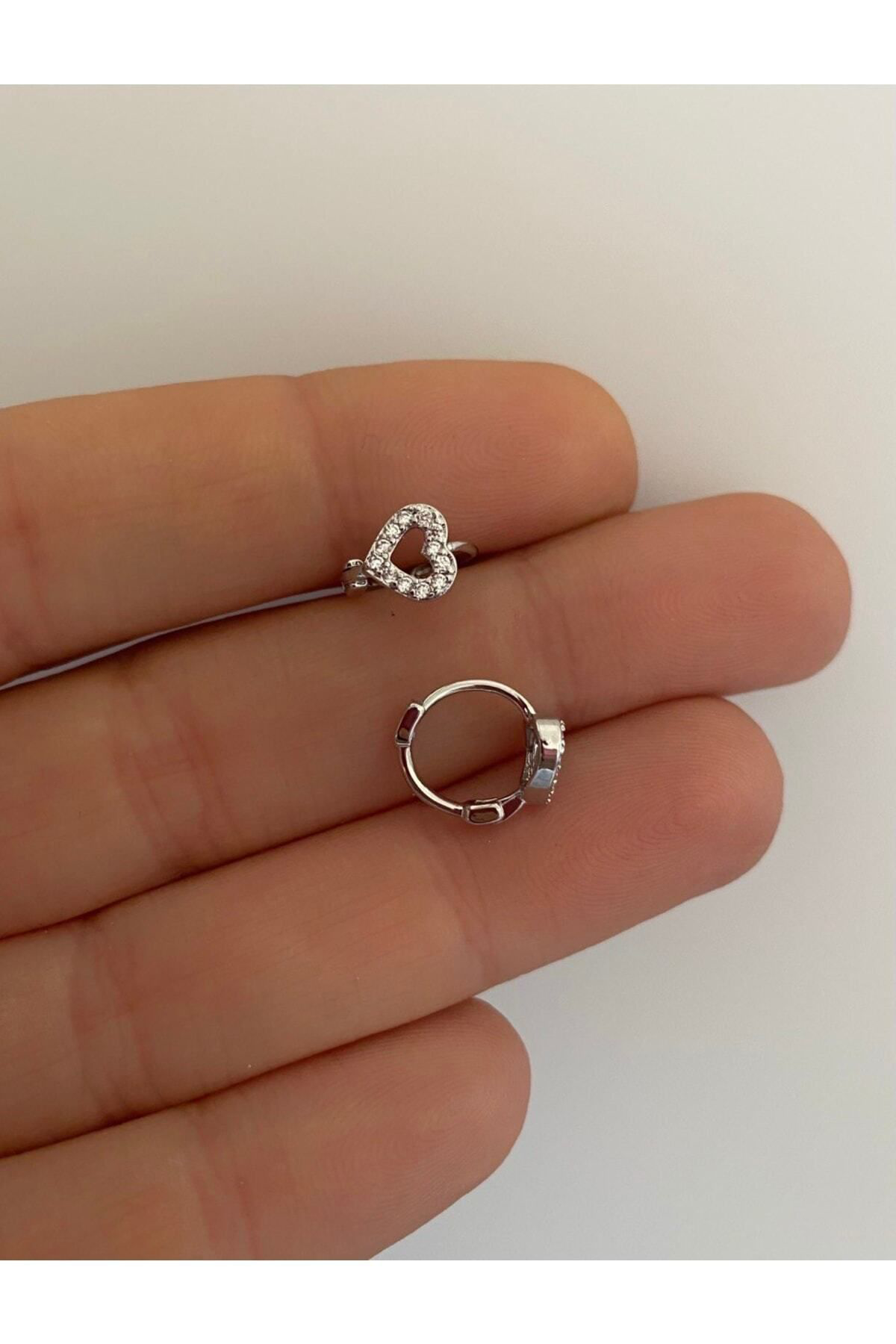 Cerrahi Çelik Zirkon Taşlı Tragus Rook Forward Lobe Helix Kıkırdak Uyumlu Halka Piercing Küpe