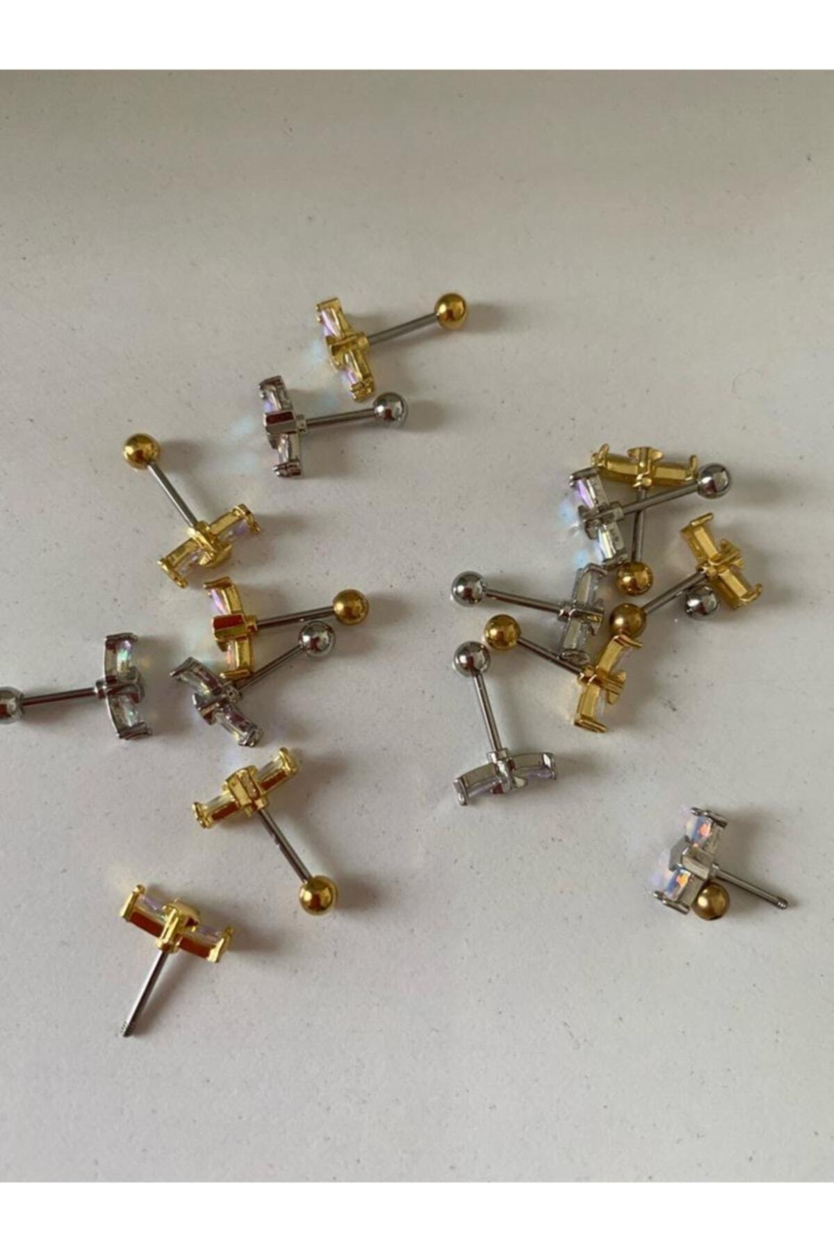 Cerrahi Çelik Zirkon Taşlı Tragus Piercingi