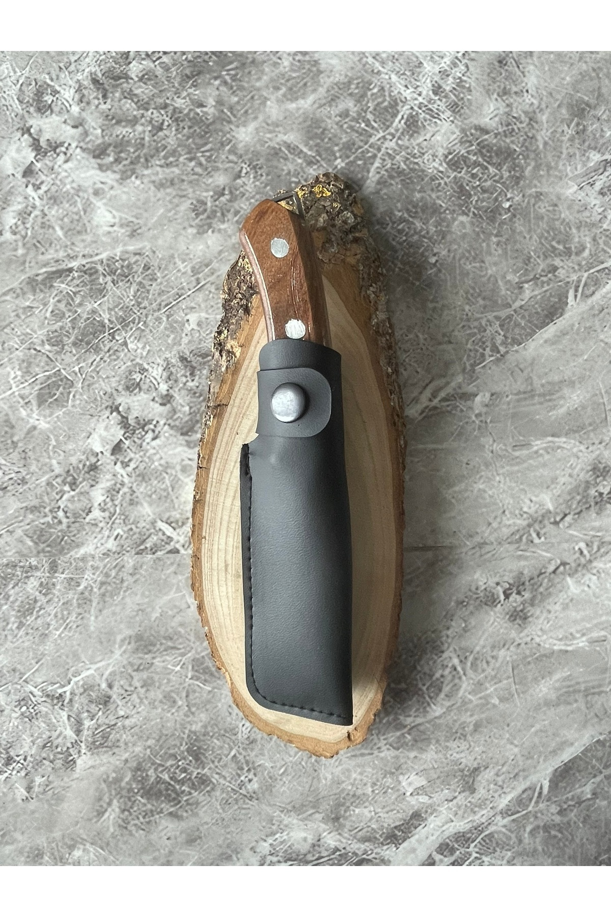 Ceviz Kabzeli El Yapımı Kılıflı Mini Kamp ve Av Bıçağı – 19,5 cm