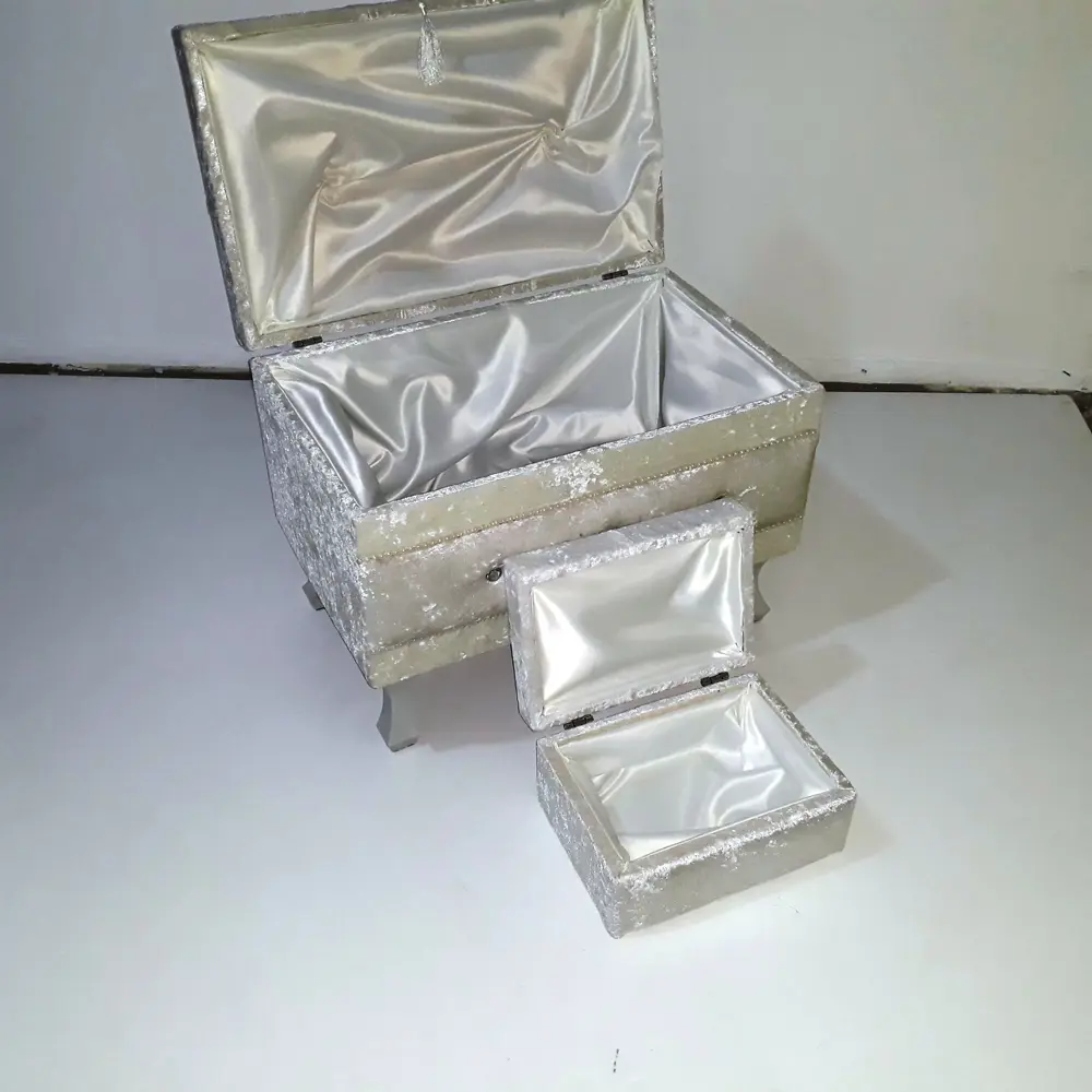 Çeyiz 17368 SANDIK Kapitone Model 3lü Set Krem Kadifemsi Kumaş İç