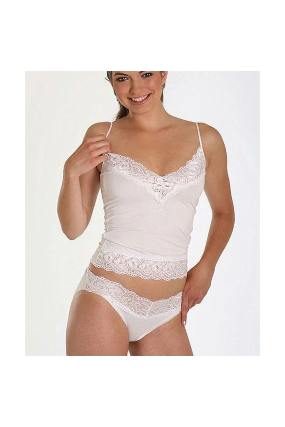Çeyizlik Dantelli Atlet Külot Takım Ekru Renk
