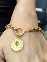 Tükkan Accessories Çeyrek Altin Sallantili İkili Zincir Çelik Bileklik Altin Kaplama Tükkan Accessories Çeyrek Altin Sallantili İkili Zincir Çelik Bileklik Altin Kaplama