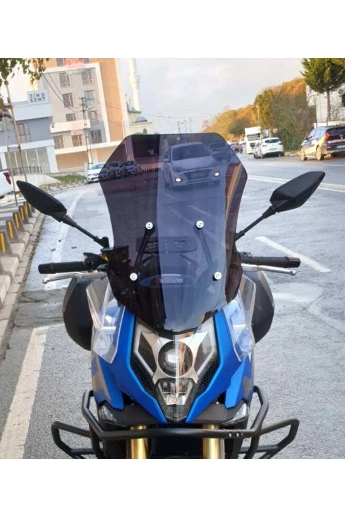 CF Moto 650 MT Ön Cam 2016-2026 Model 56cm Siyah Renkli 4mm YOKTU