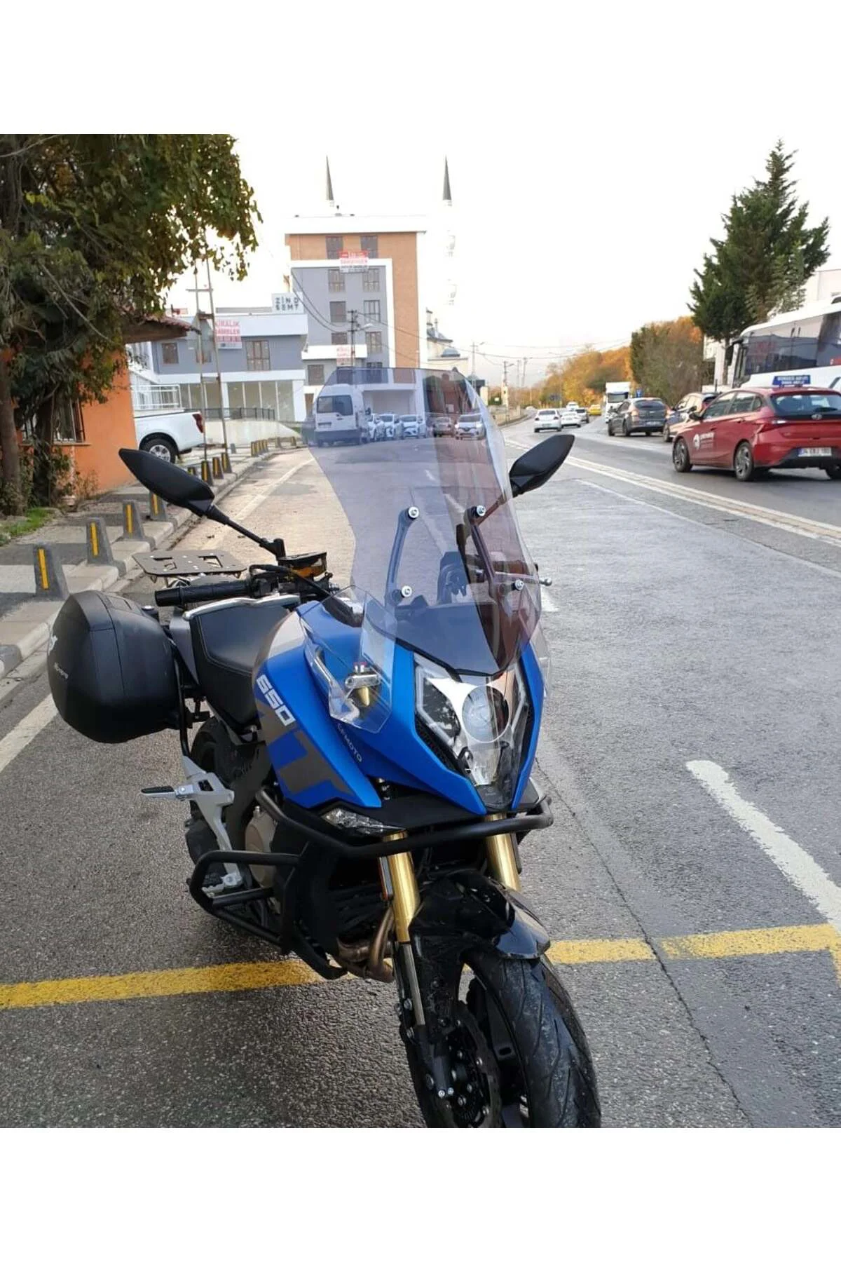 CF Moto 650 MT Ön Cam 2016-2026 Model 56cm Füme Renkli 4mm
