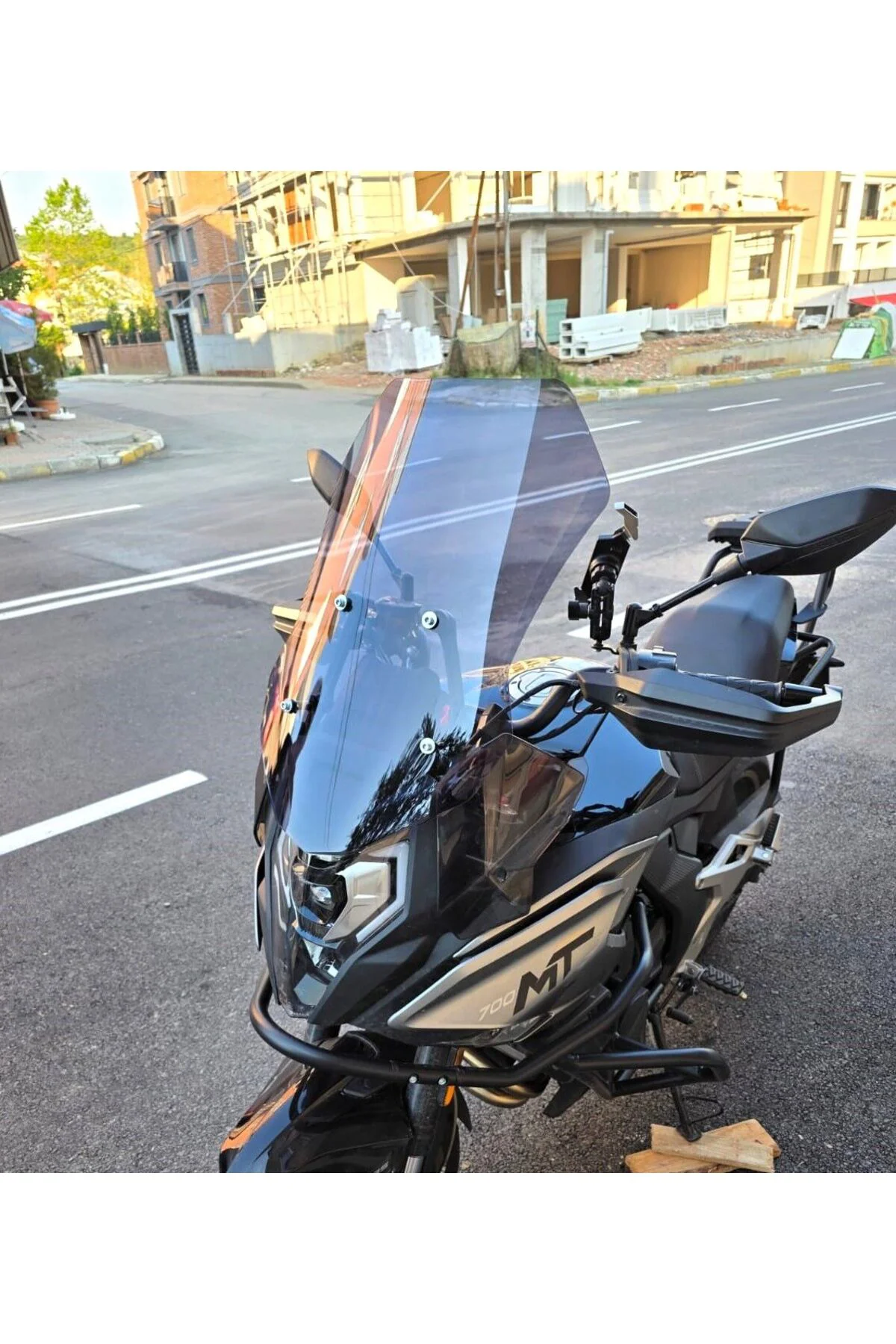 CF Moto 700 MT Ön Cam 2023-2026 Model 56cm Füme Renkli 4mm