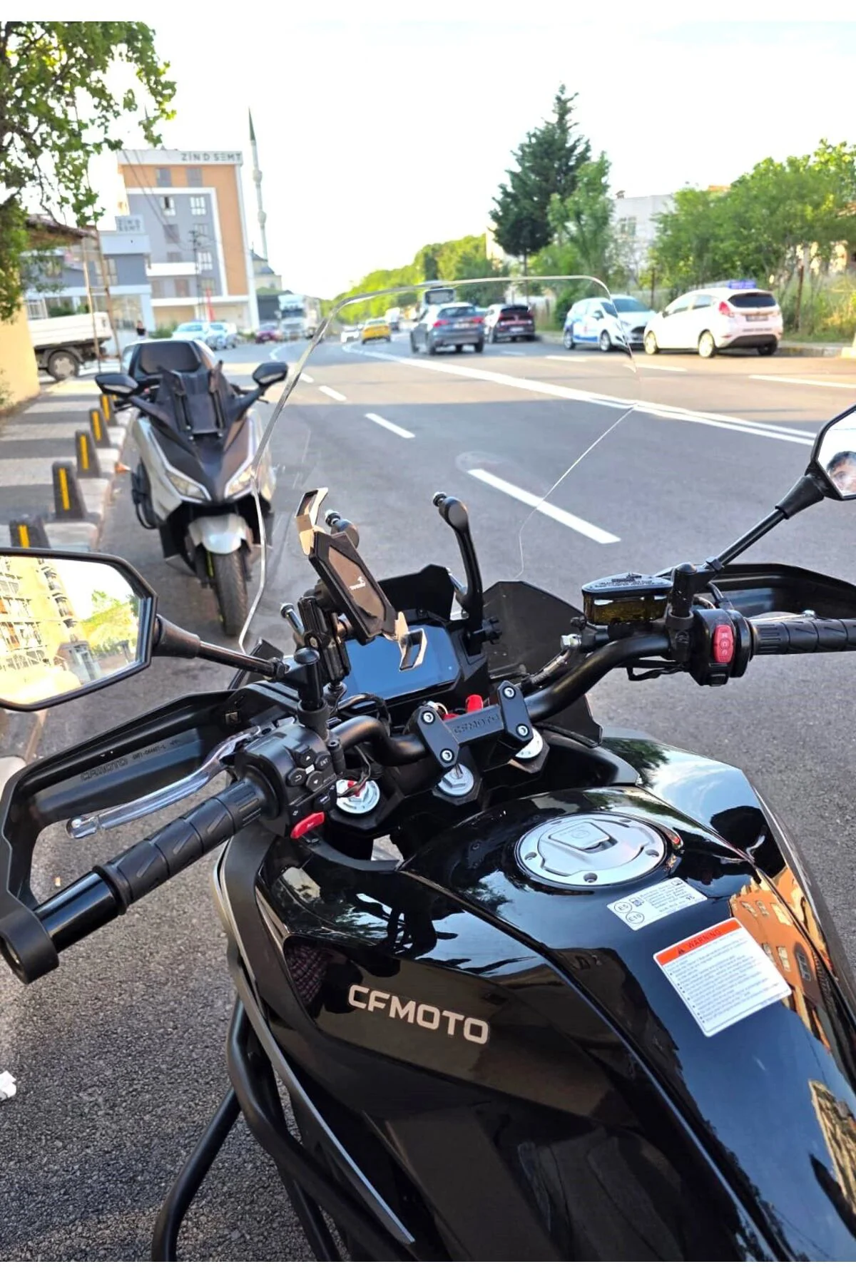 CF Moto 700 MT Ön Cam 2023-2026 Model 56cm Şeffaf Renkli 4mm