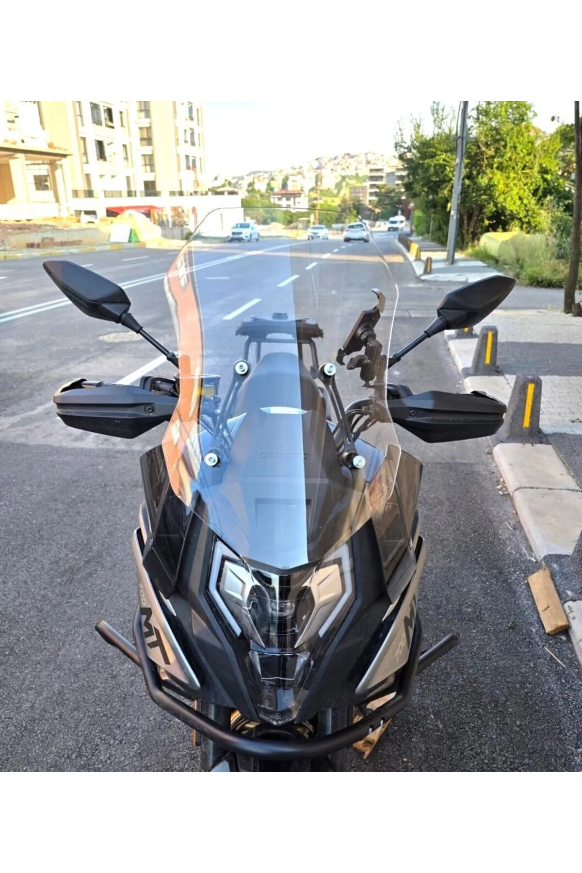 CF Moto 700 MT Ön Cam 2023-2026 Model 56cm Şeffaf Renkli 4mm