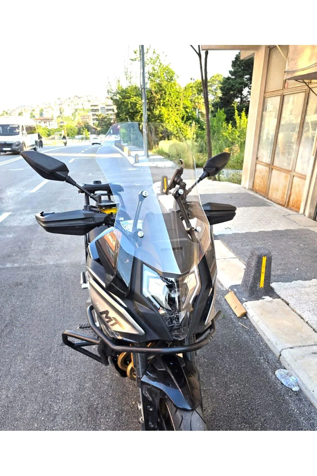 CF Moto 700 MT Ön Cam 2023-2026 Model 56cm Şeffaf Renkli 4mm