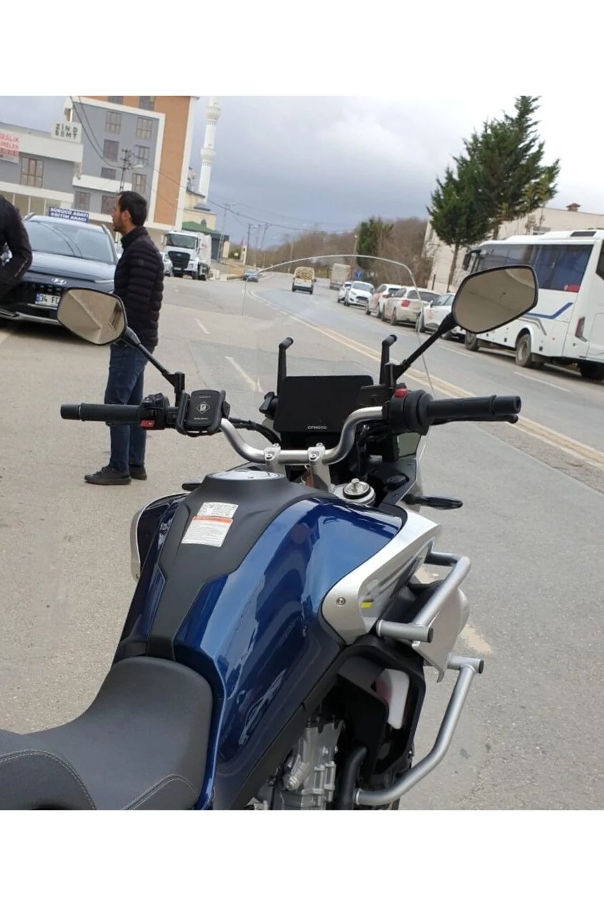 CF Moto 800 MT Ön Cam 2019-2026 Model 57cm Şeffaf Renkli 4mm