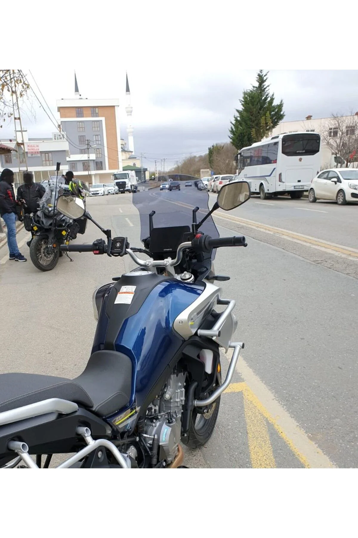 CF Moto 800 MT Ön Cam 2019-2026 Model 57cm Füme Renkli 4mm