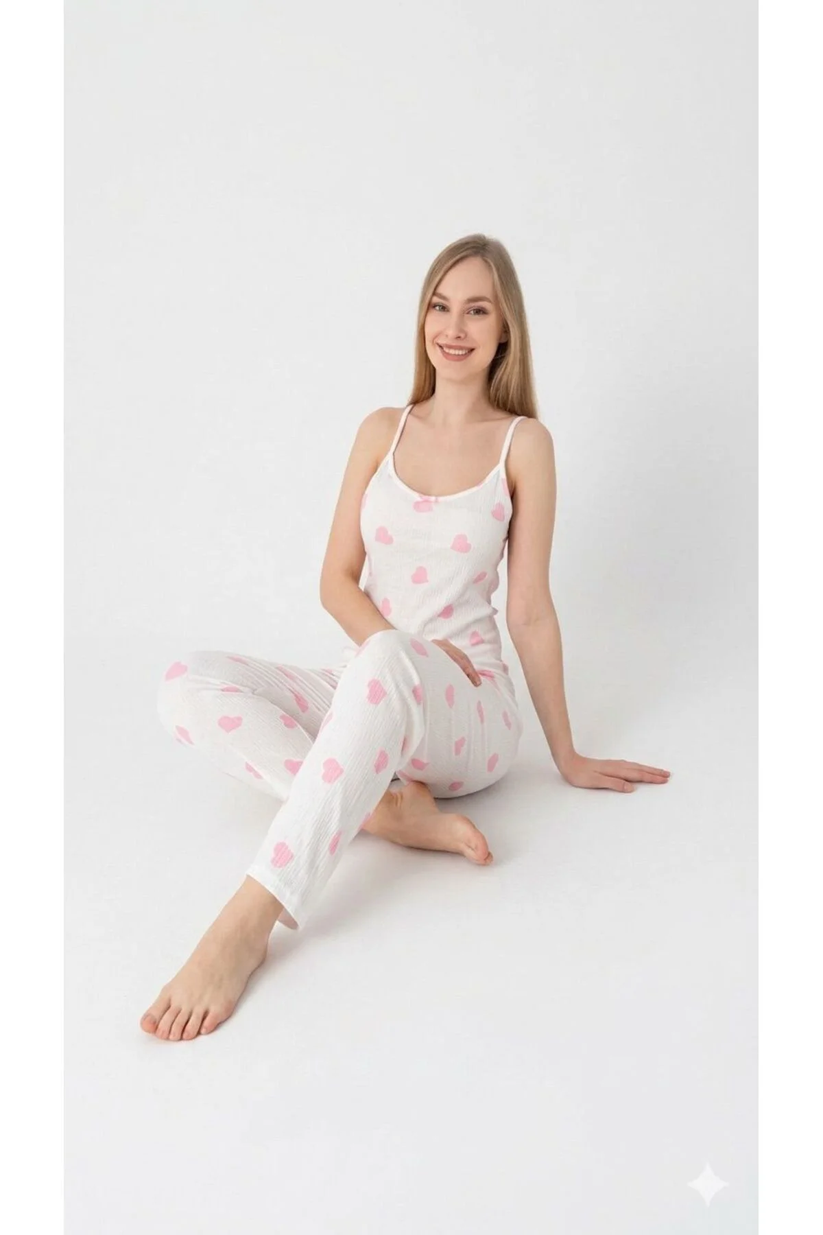 charme askılı kalp desenli pijama takımı
