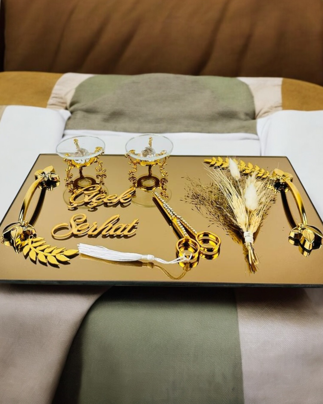 Cyzhome Cherish Gold Aynali Nişan Tepsisi Ve Söz Tepsisi