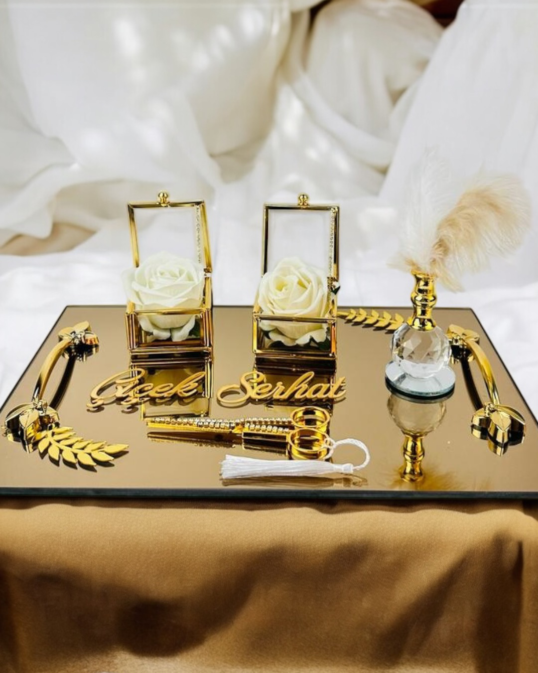 Cyzhome Cherish Gold Aynali Nişan Tepsisi Ve Söz Tepsisi