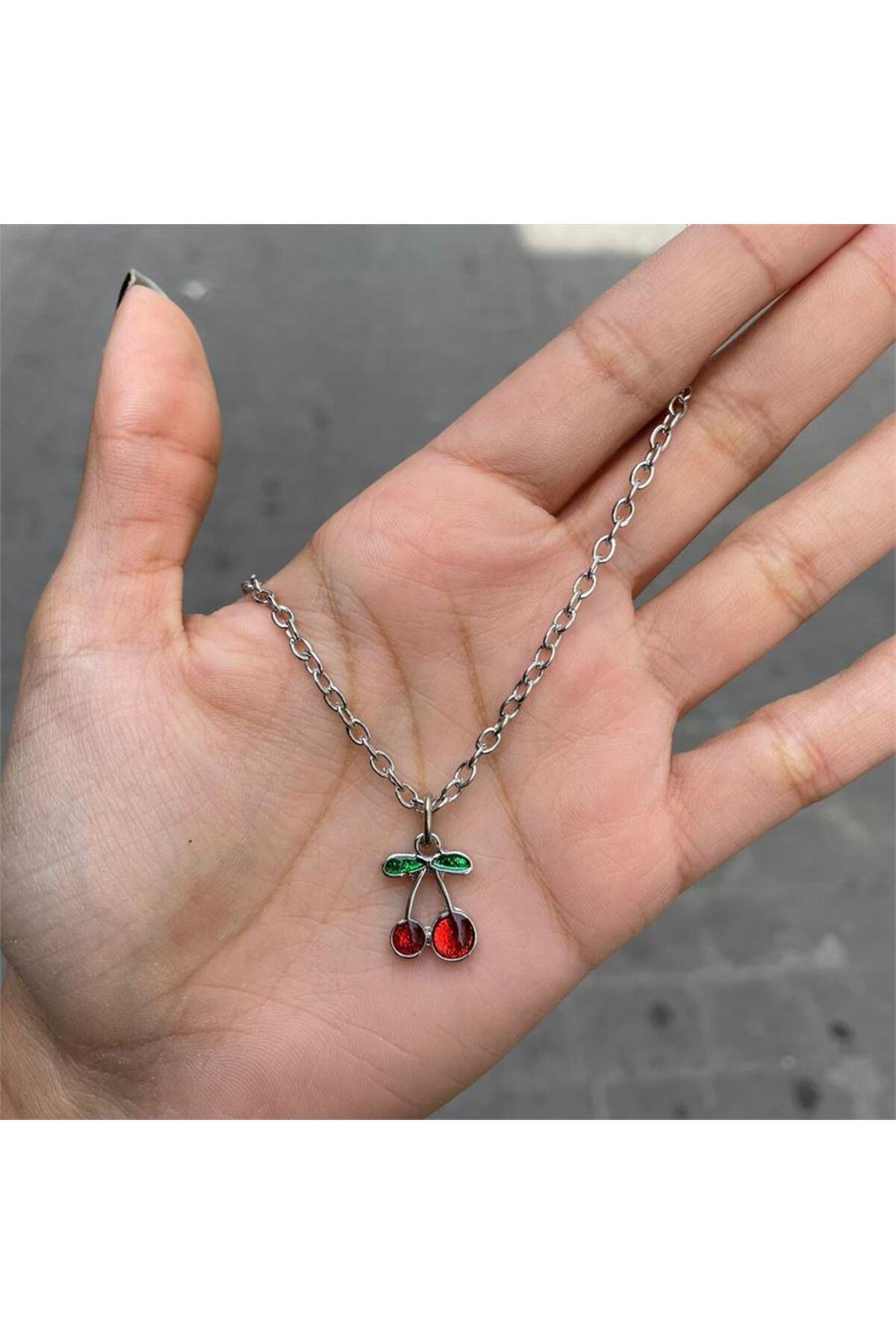 Cherry Silver Kolye