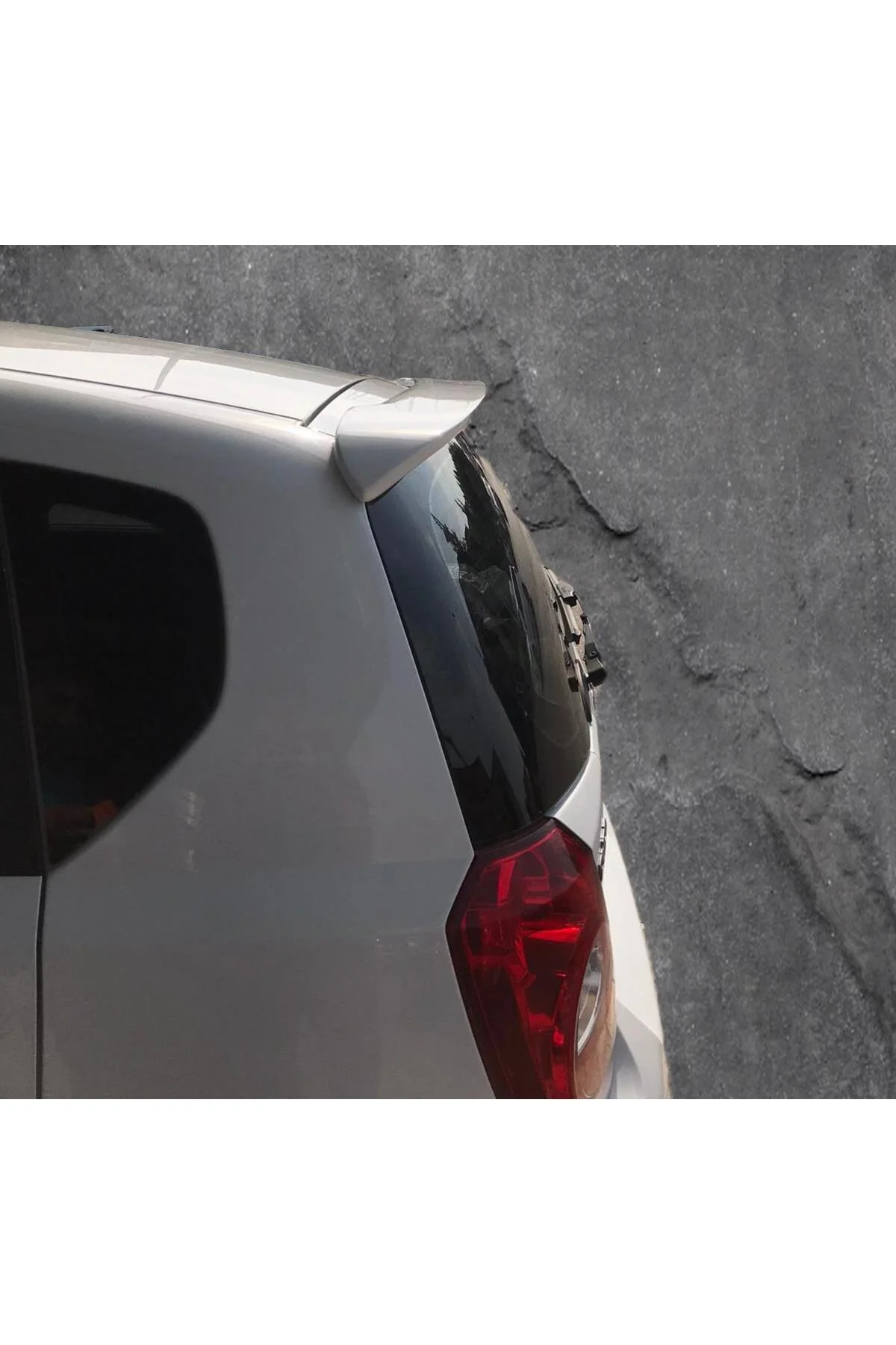CHEVROLET AVEO ASTARLI ANATOMİK SPOİLER