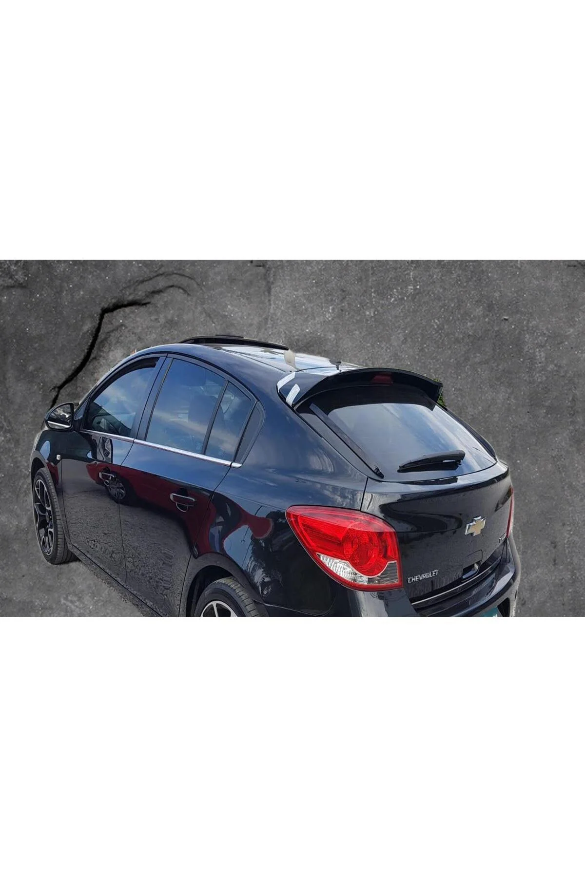 CHEVROLET CRUZE HB ASTARLI ANATOMİK SPOİLER