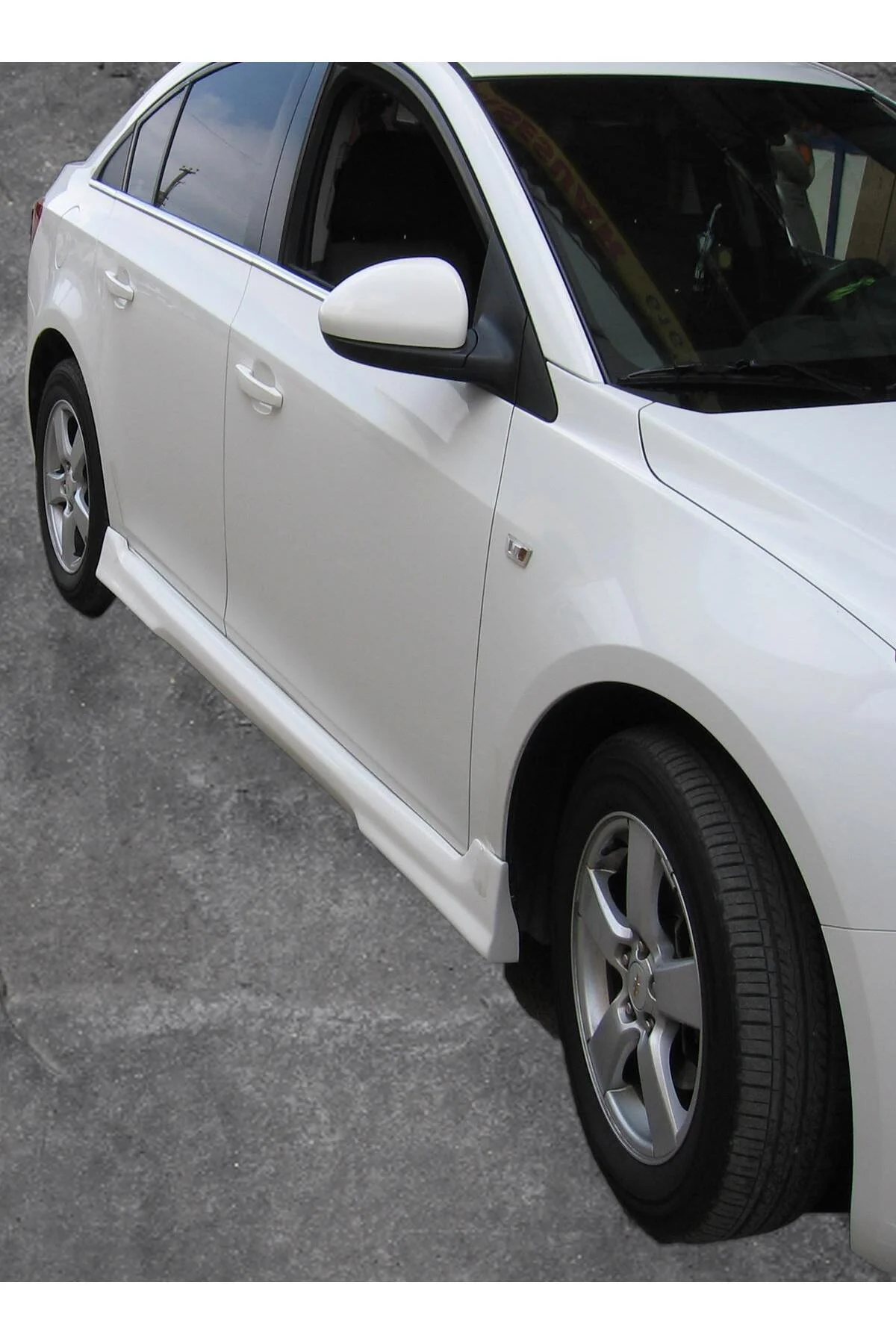 CHEVROLET CRUZE SEDAN ASTARLI YAN MARŞPİYEL CHEVROLET CRUZE SEDAN ASTARLI YAN MARŞPİYEL