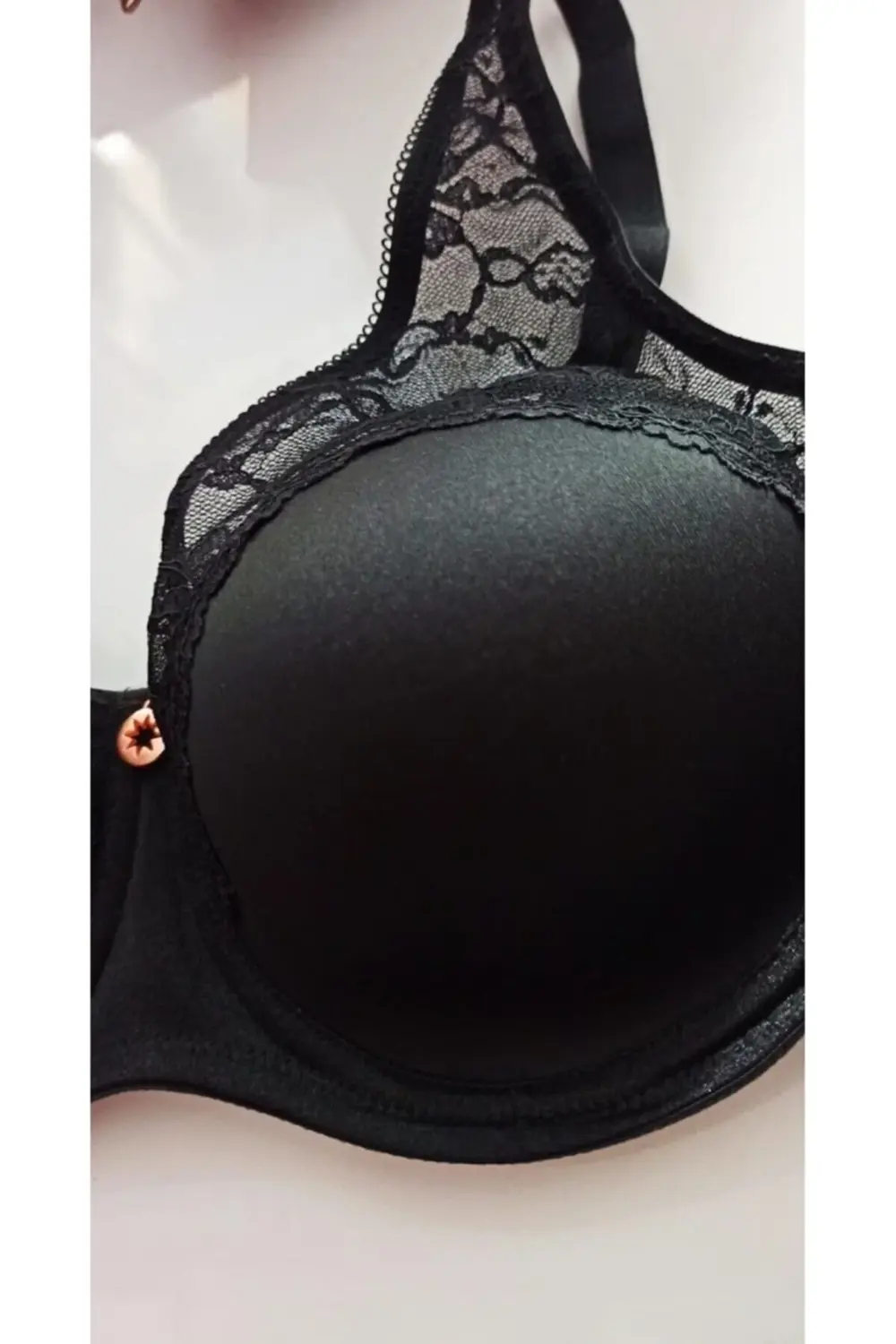 - Christine, Soft Cup , Dolgusuz, Balenli, Dantel Detaylı , Topar