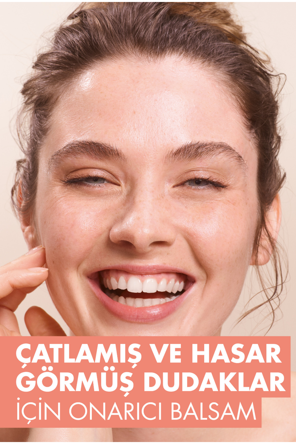 Avene Cicalfate Çatlamış Ve Kurumuş Dudaklar İçin Onarıcı Ve Nemlendiri