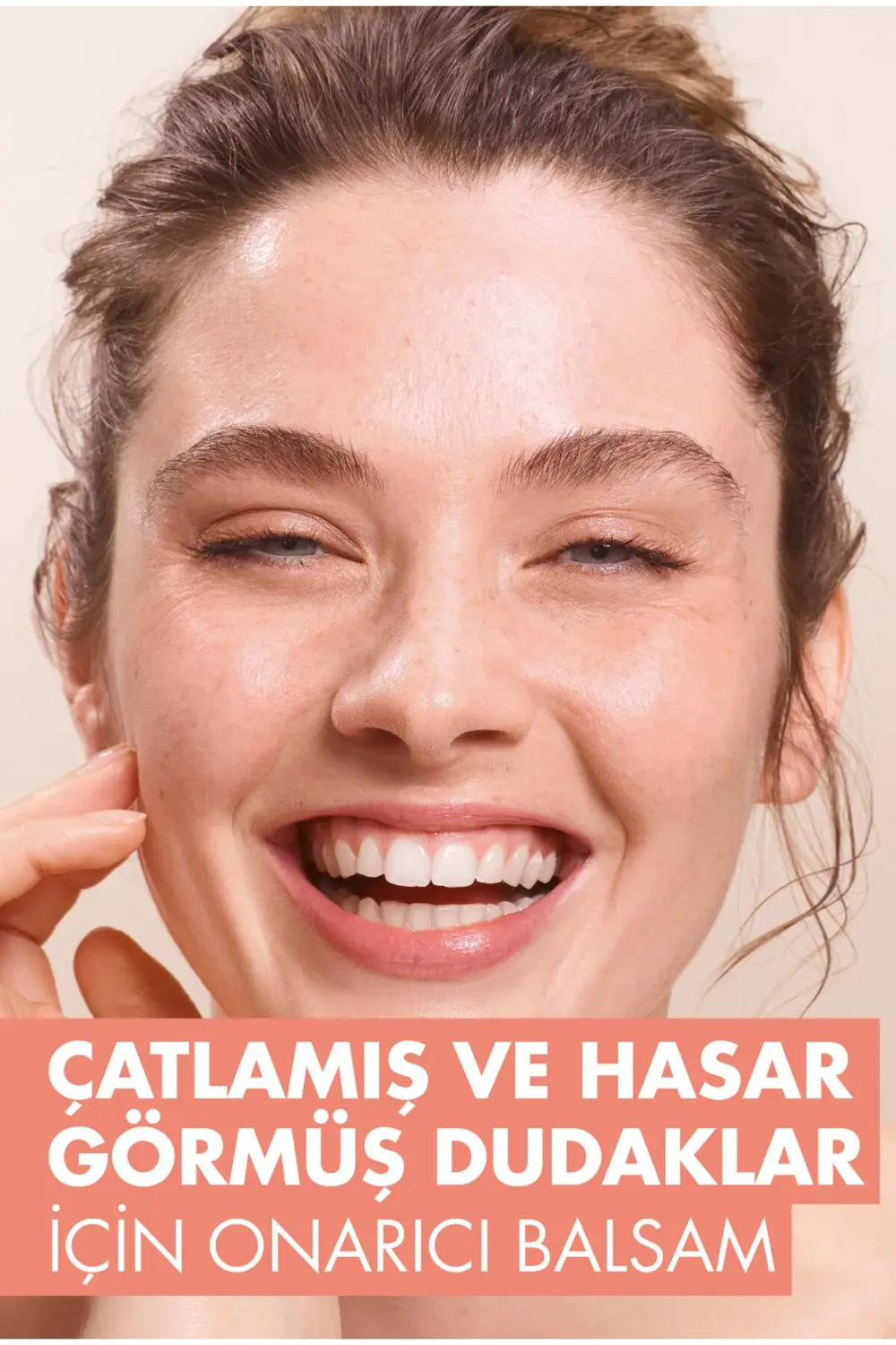 Cicalfate Çatlamış ve Kurumuş Dudaklar için Onarıcı ve Nemlendiri