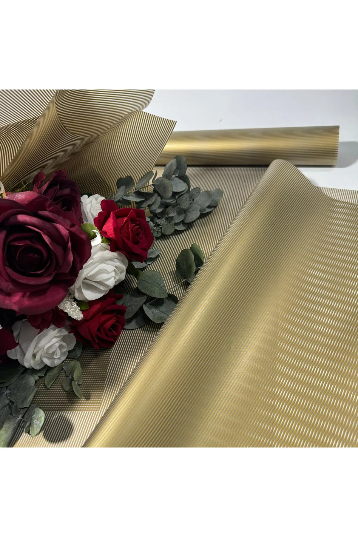 Çiçek Buket Ambalaj Jelatin Kağıdı (GOLD ÇİZGİLİ DESEN) Mat Opp 5