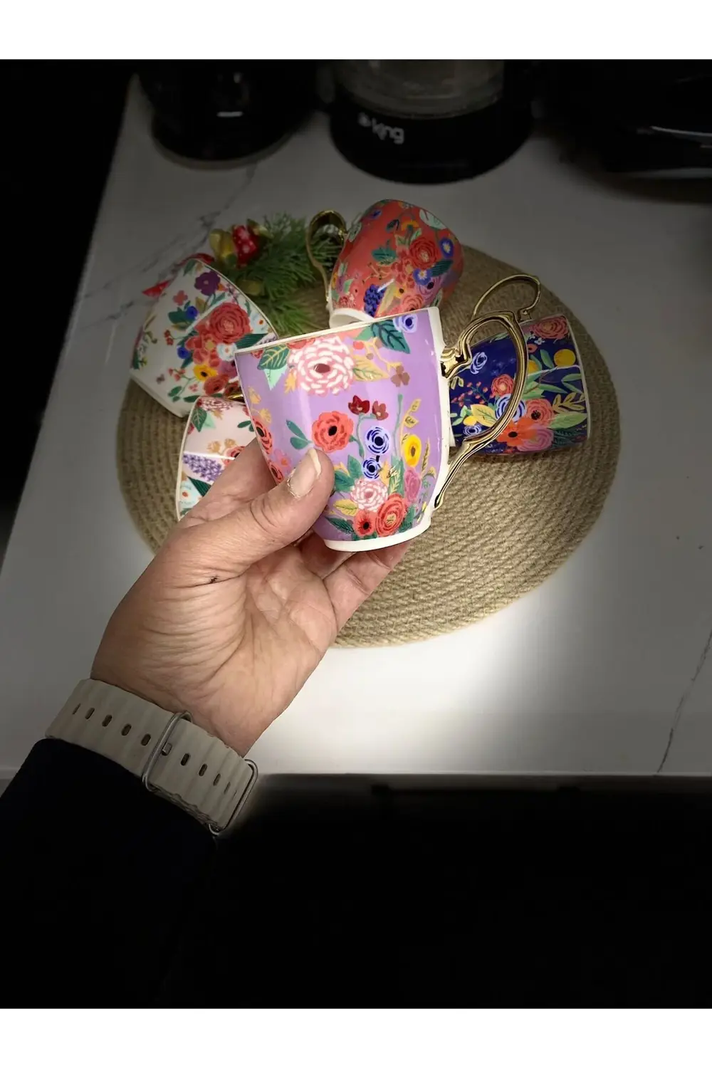 Çiçekli Lucia Porselen Kupa Tekli