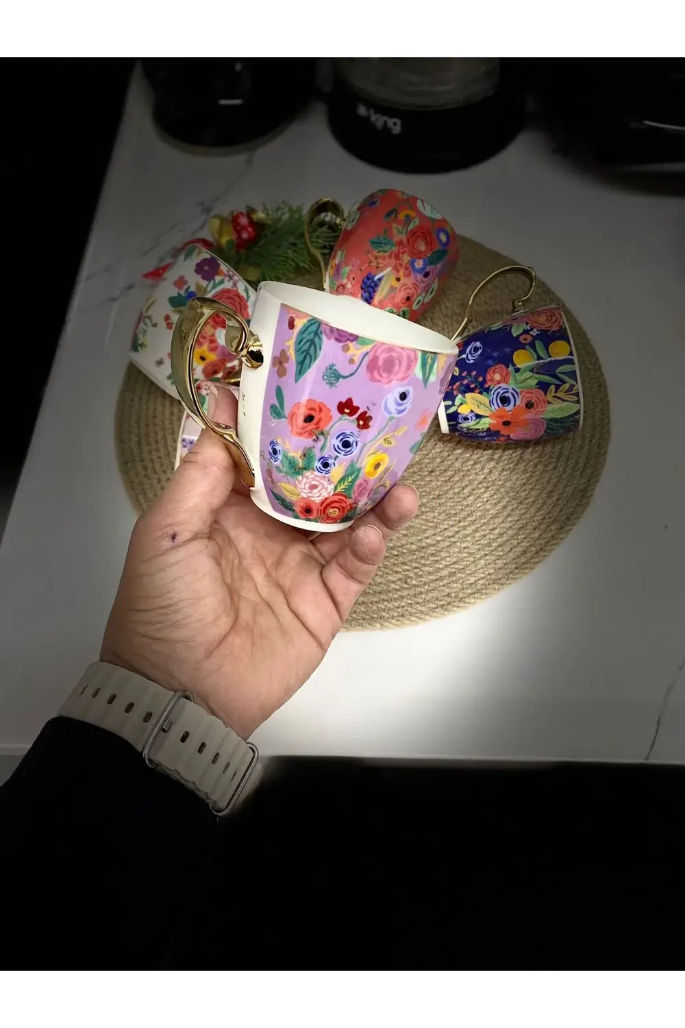 Çiçekli Lucia Porselen Kupa Tekli